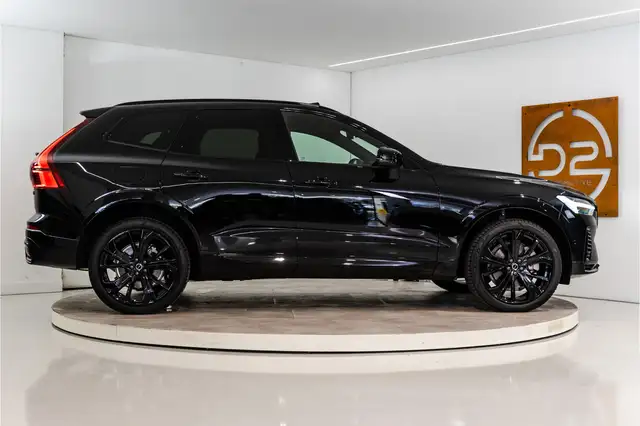 Volvo XC60 view 6