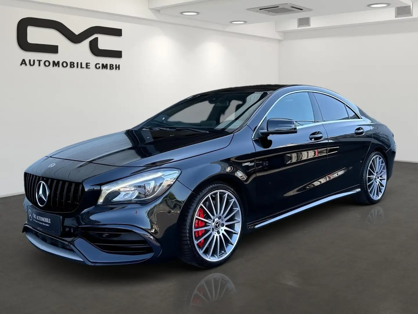 Mercedes-Benz CLA 45 AMG 4MATIC /Sport-Fahrwerk/LED/Alcantara/Sitzheizung Schwarz - 1