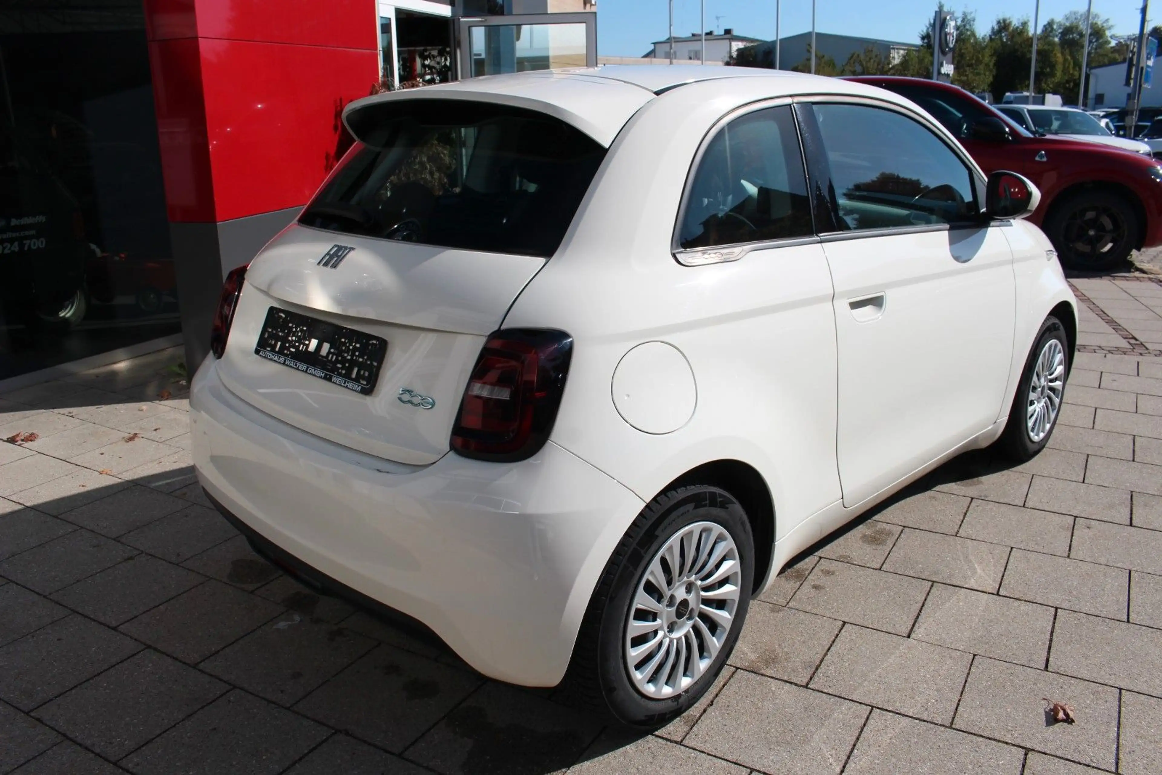 Fiat 500e SOH 97,3% CARPLAY — photo 2