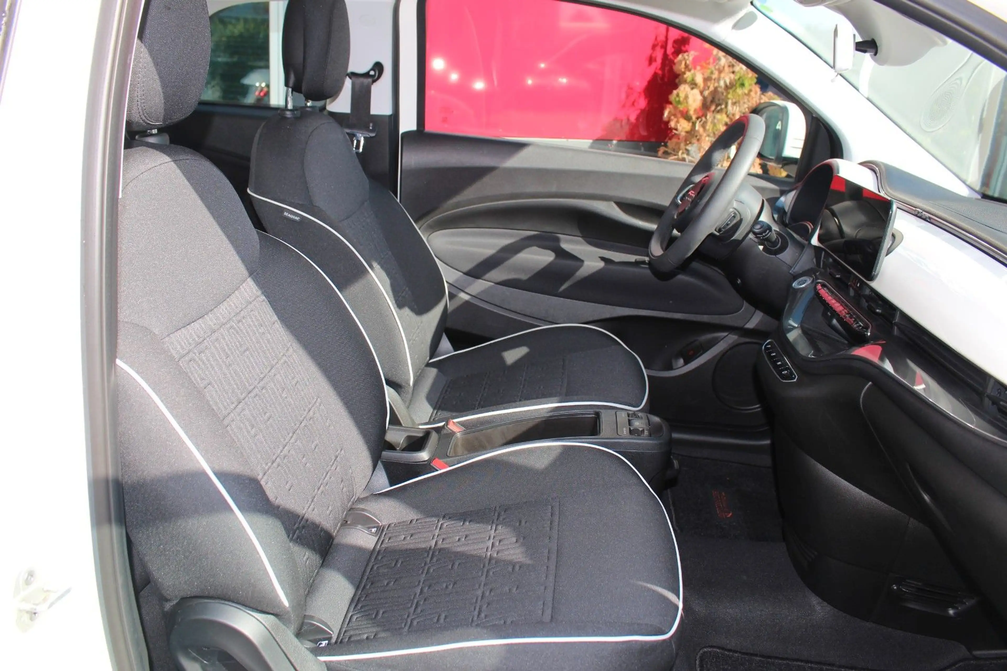 Fiat 500e SOH 97,3% CARPLAY — photo 11