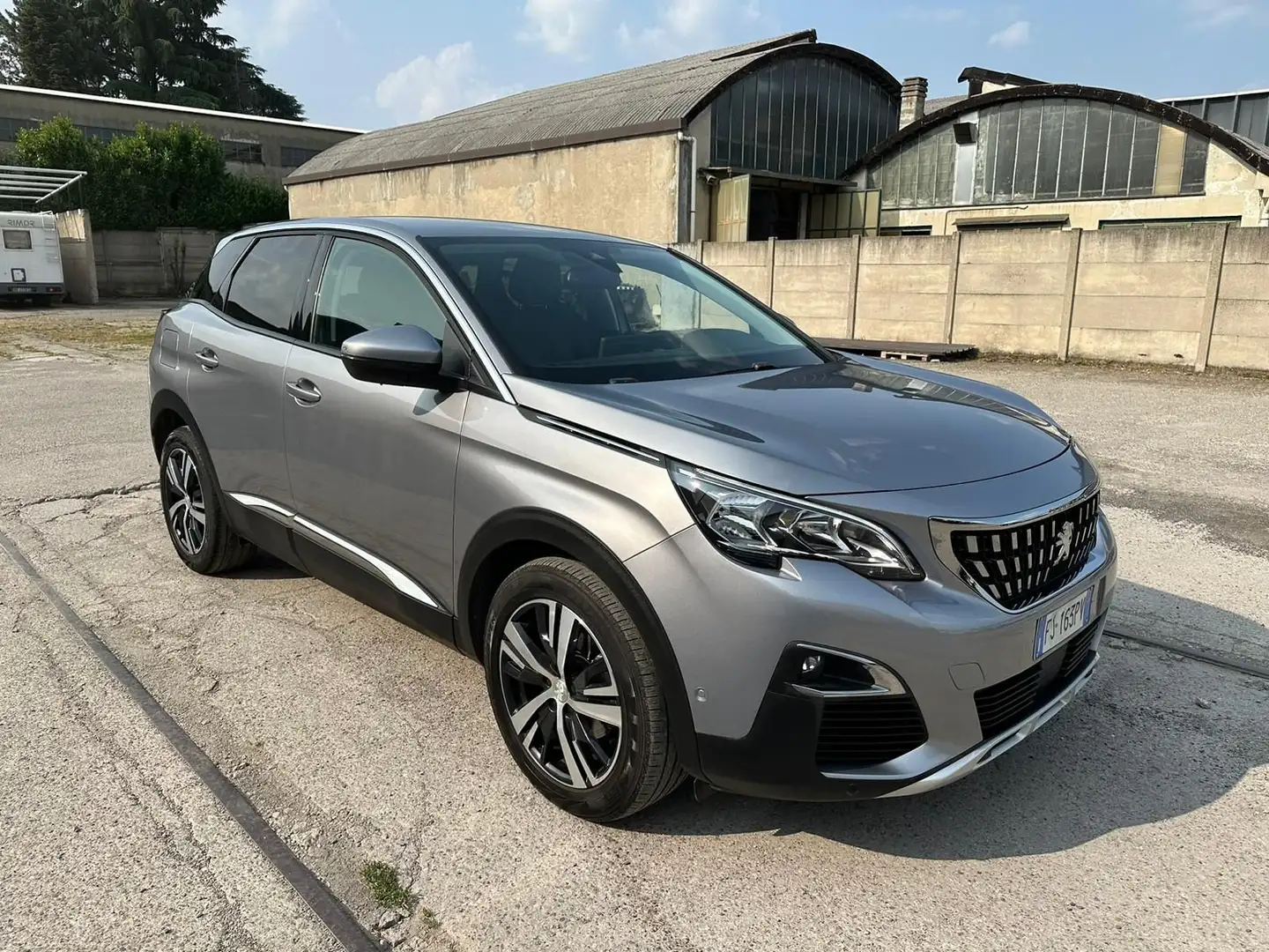 Peugeot 3008 BlueHDi 120 S&S Active Grigio - 1
