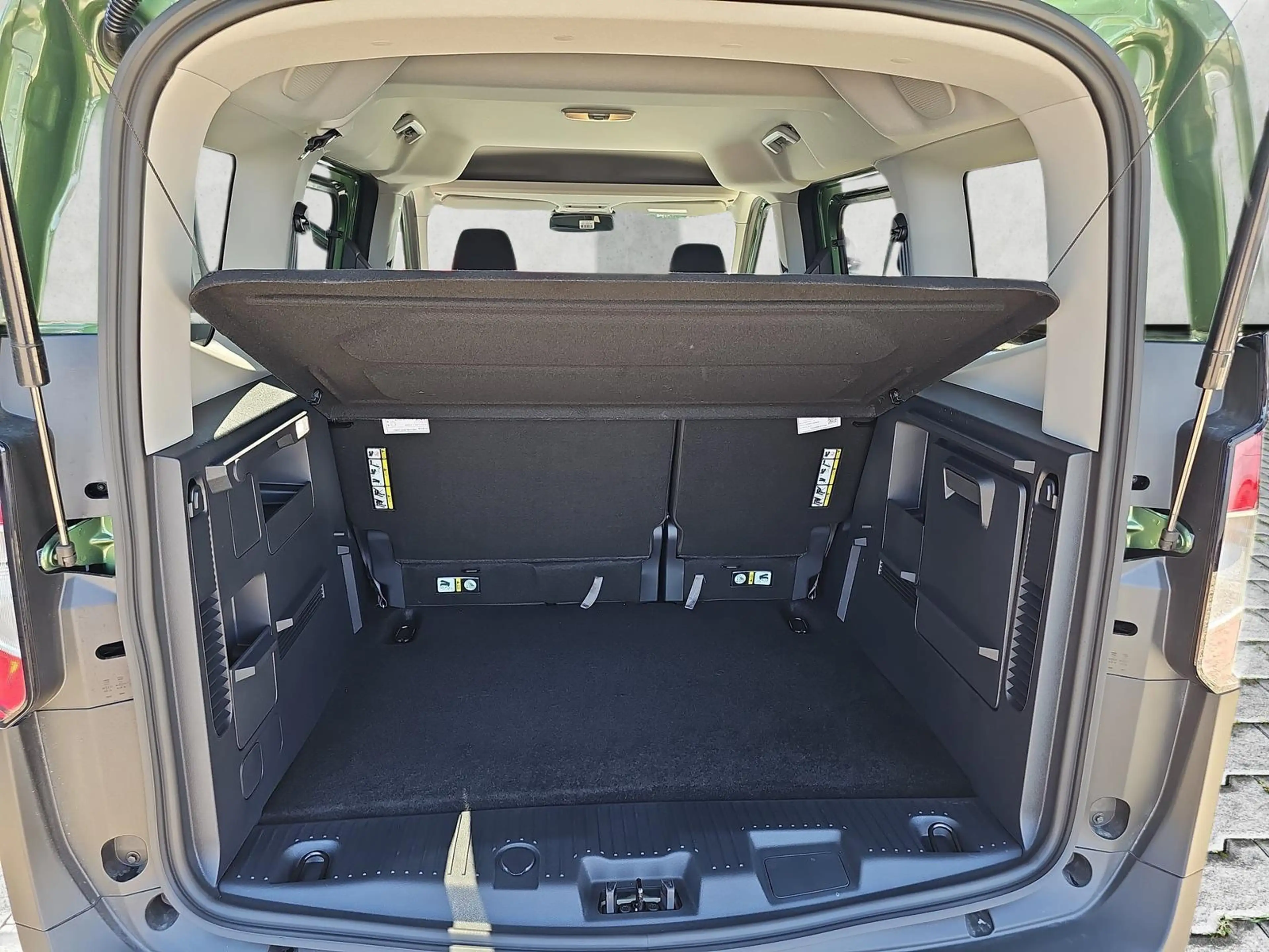 Ford Tourneo Courier Trend 1.0 EB 5JGar Kamera Winter 92 kW (125 PS)... — photo 14