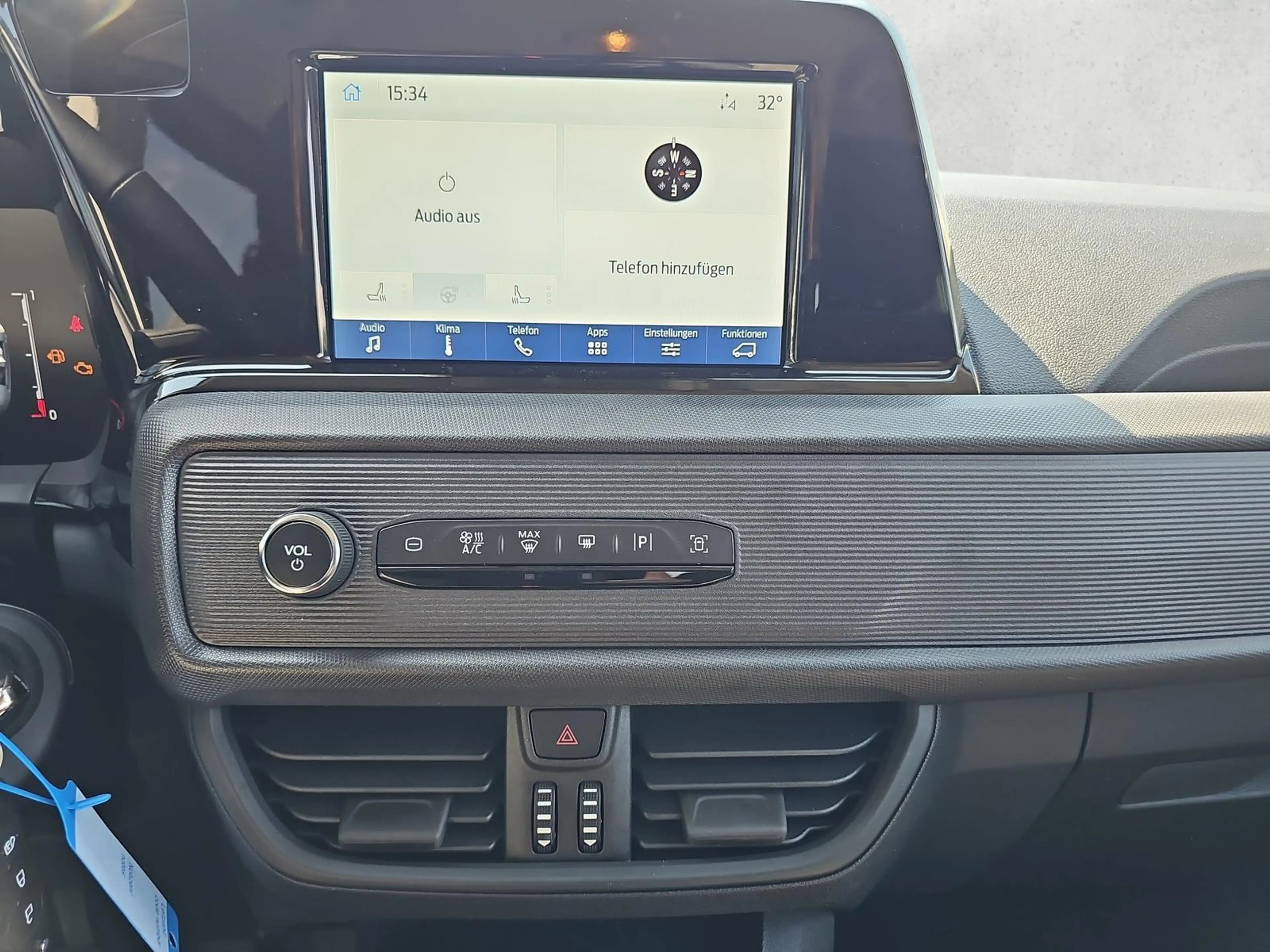 Ford Tourneo Courier Trend 1.0 EB 5JGar Kamera Winter 92 kW (125 PS)... — photo 12
