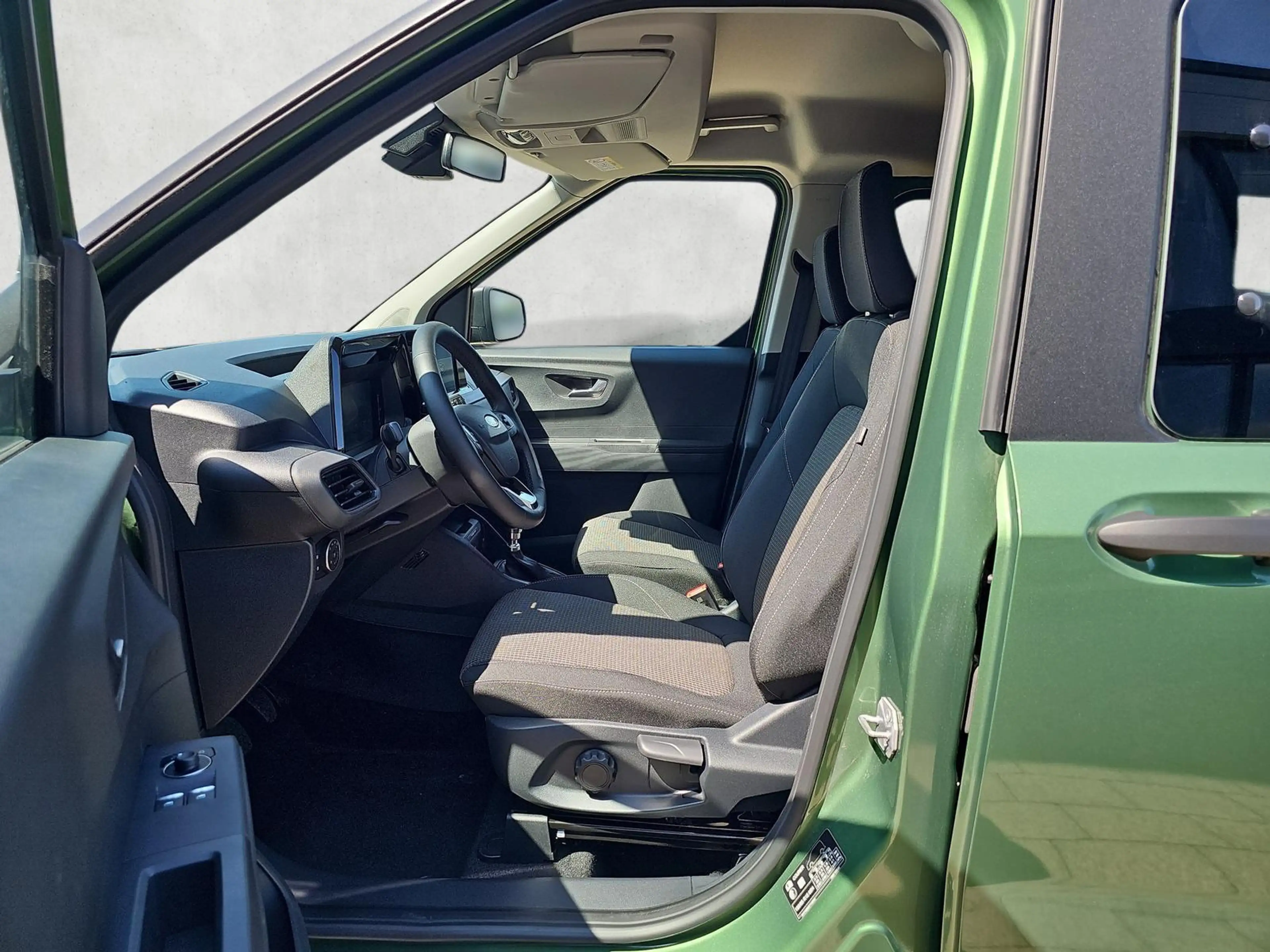 Ford Tourneo Courier Trend 1.0 EB 5JGar Kamera Winter 92 kW (125 PS)... — photo 9