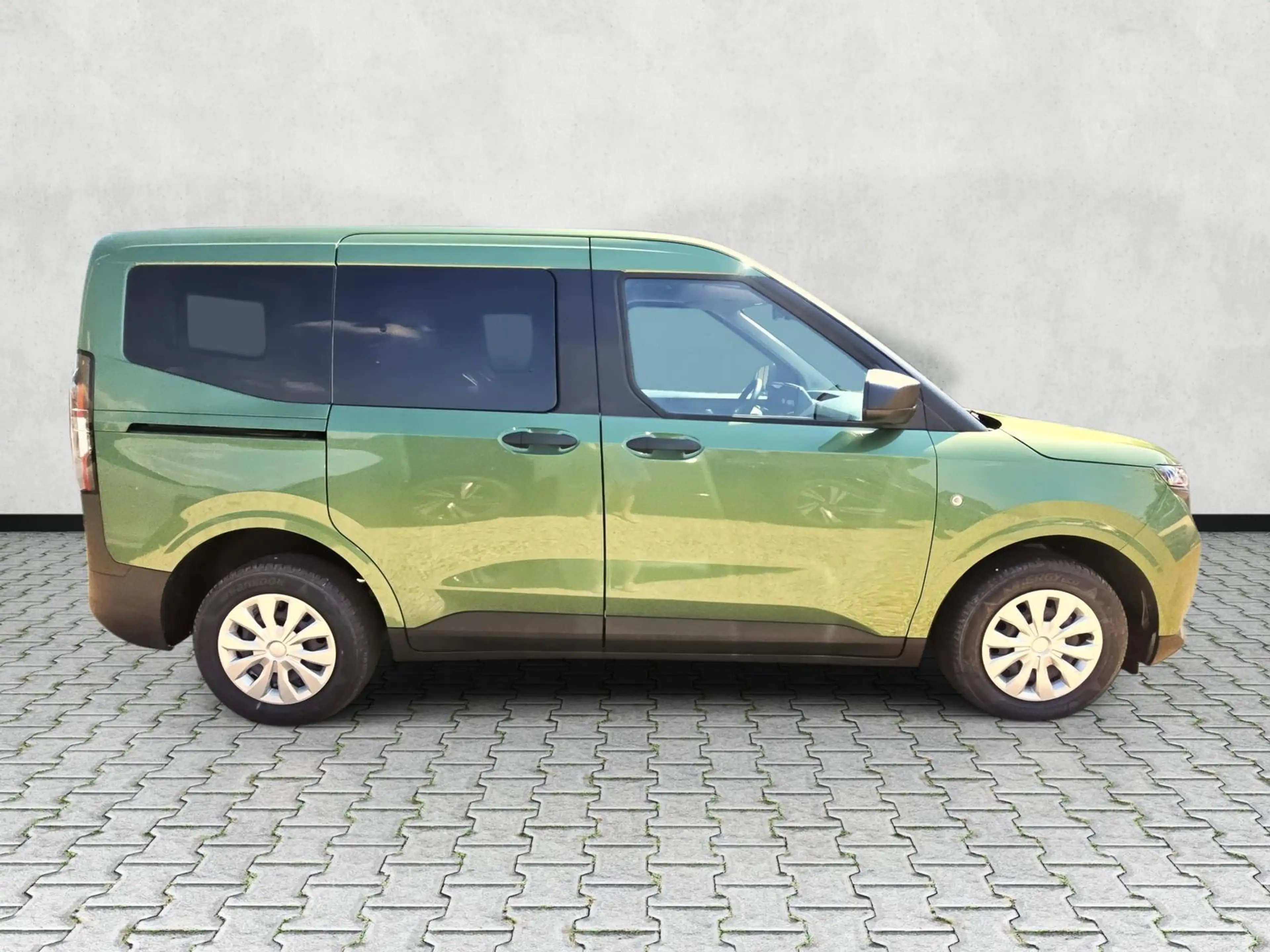 Ford Tourneo Courier Trend 1.0 EB 5JGar Kamera Winter 92 kW (125 PS)... — photo 8