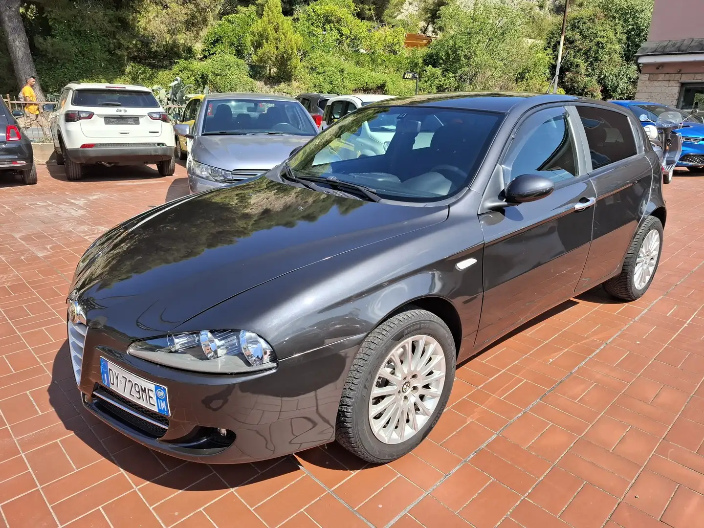 Alfa Romeo 147 147 5p 1.9 jtd Moving 120cv Grigio - 2