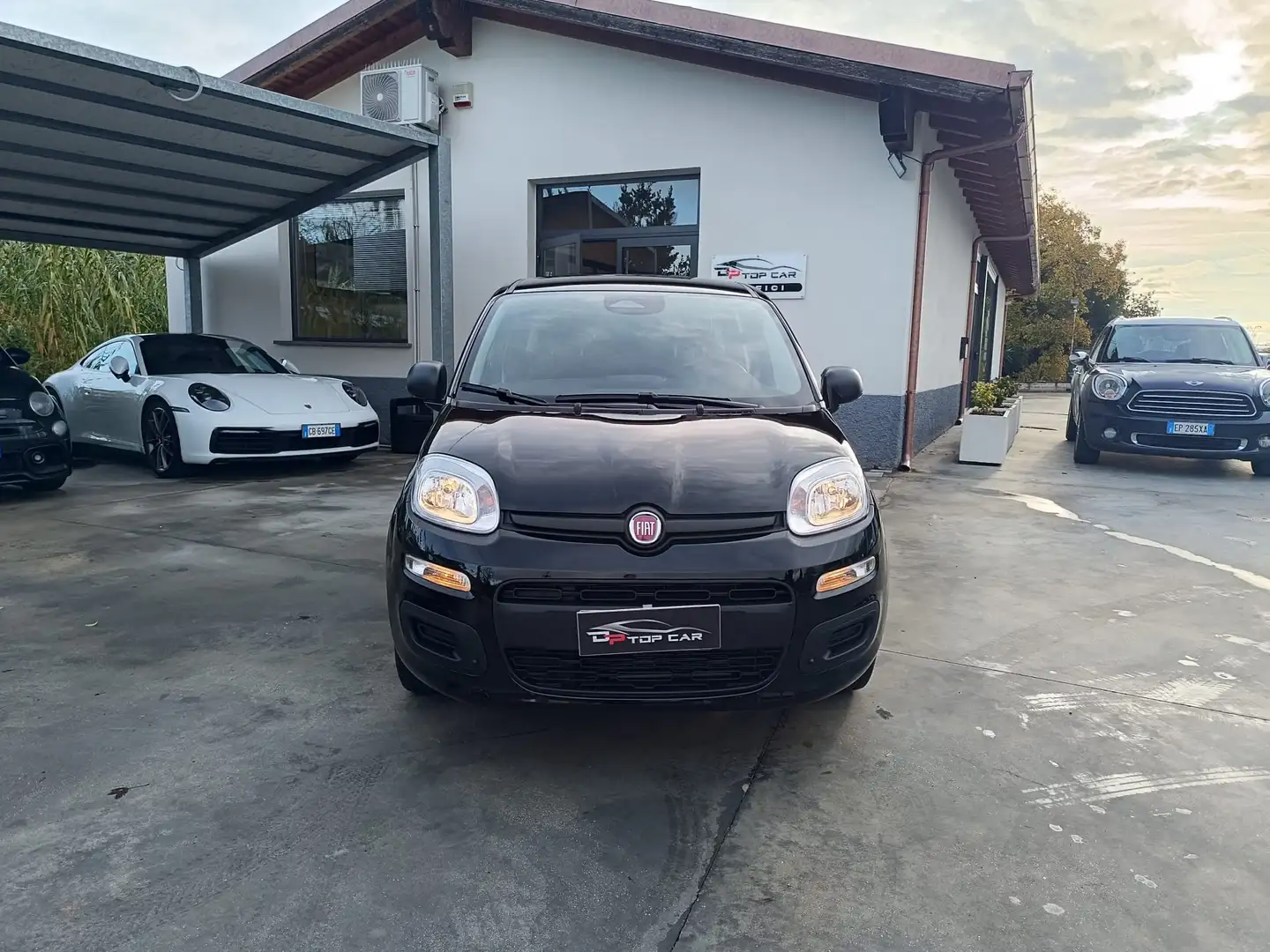 Fiat Panda Panda 1.0 hybrid 70 CV Schwarz - 2