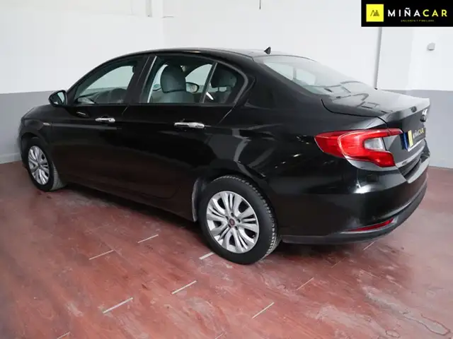 Fiat Tipo view 4