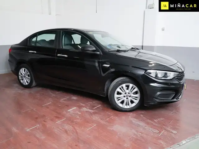 Fiat Tipo view 2