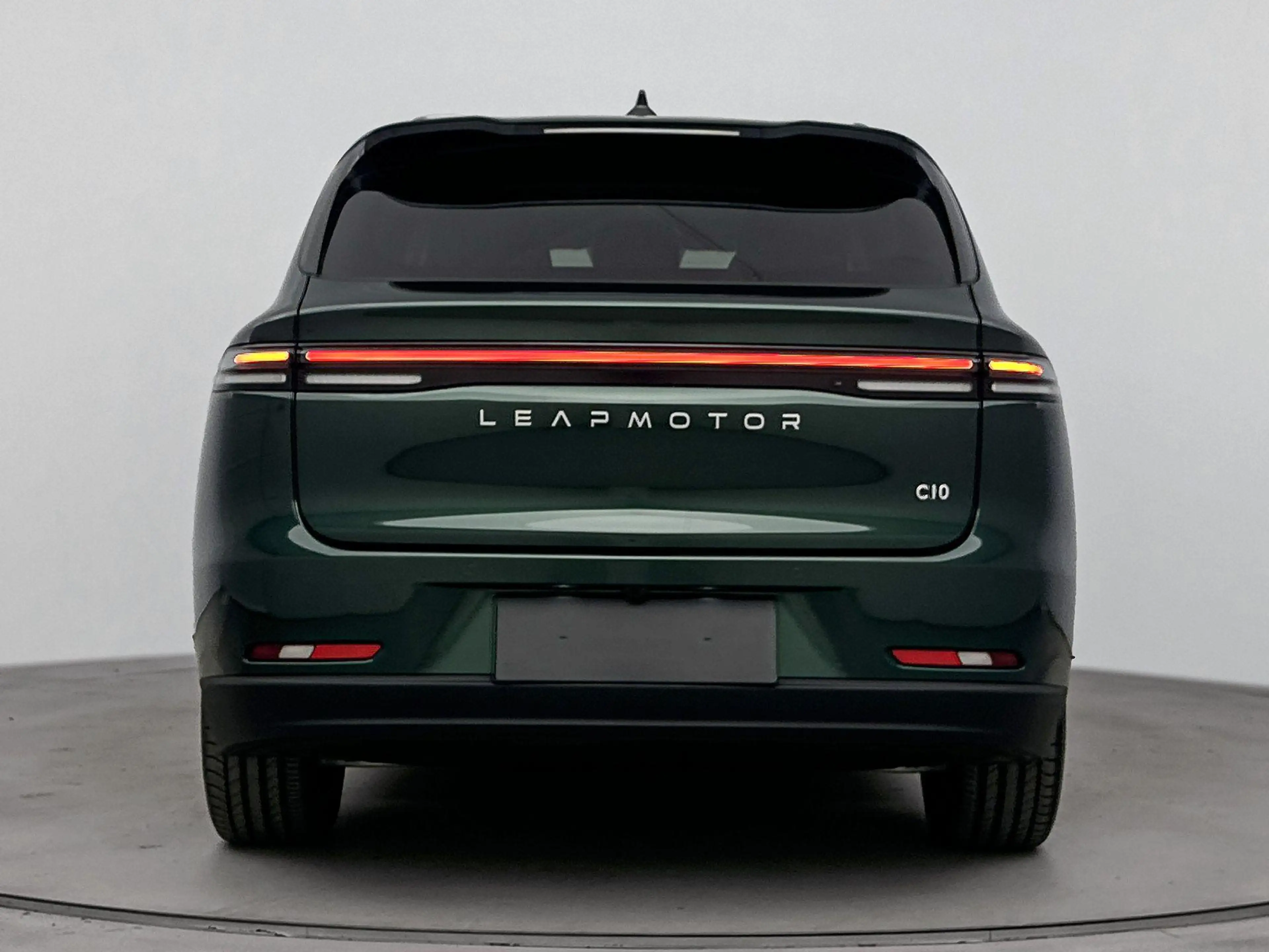 Leapmotor C10 Design ProMax 81.9 kWh | Navigatie | Lederen Bekle — photo 10
