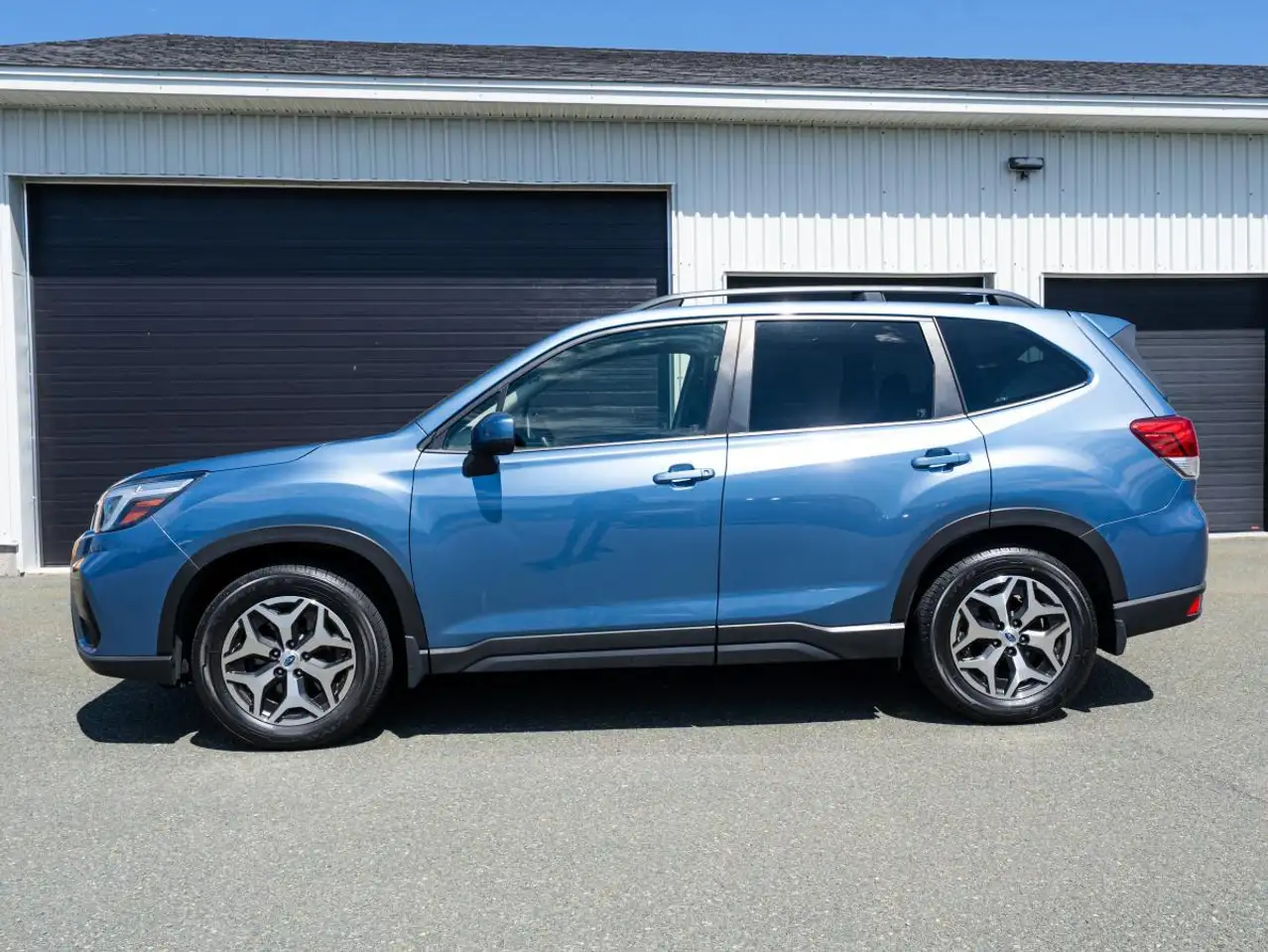 Subaru Forester снимка Subaru Forester