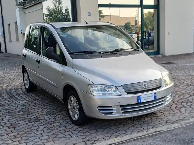 Fiat Multipla Multipla 1.6 metano 6 posti