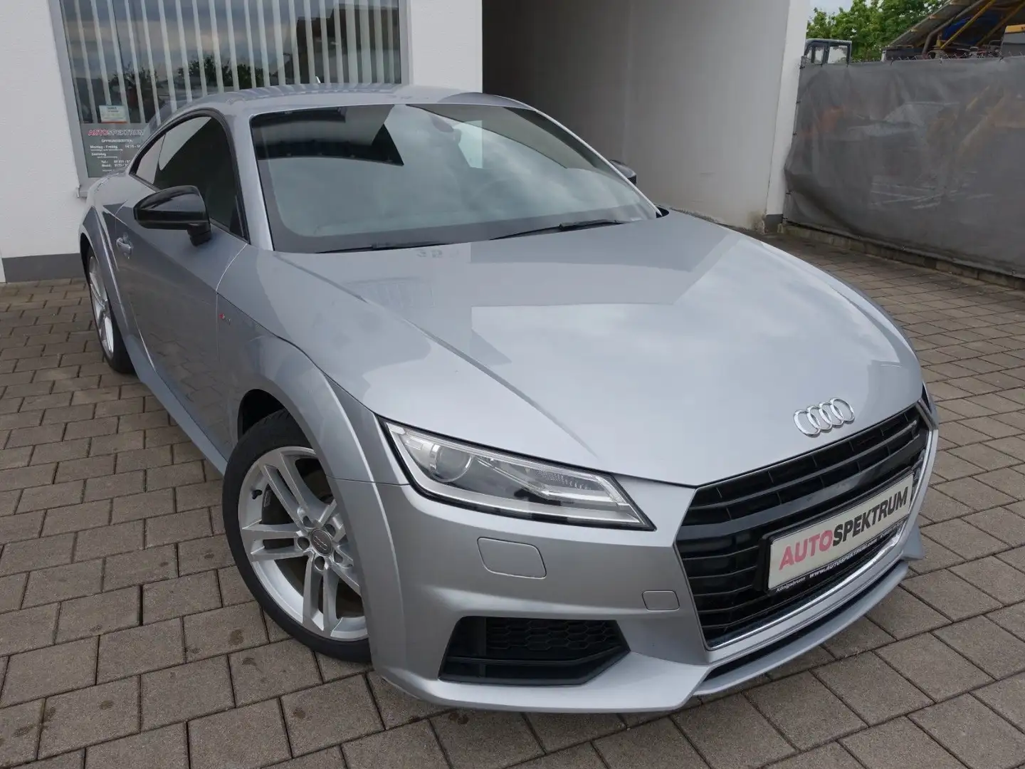 Audi TT Coupe 2.0 TDI ultra S-LINE NAVI/XENON Plateado - 2