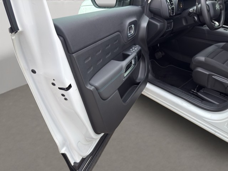 Citroen C5 Aircross PureTech 130 S&S EAT8 C-Series — photo 14