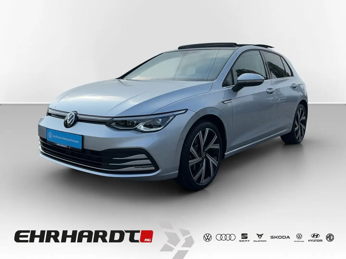 Volkswagen Golf VIII 1.5 eTSI DSG Style DCC PANO*AHK*STHZG*HUD*... Zilver - 1
