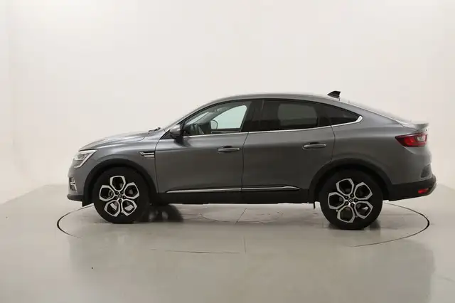 Renault Arkana view 2