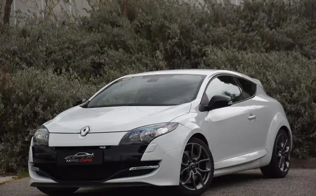 Renault Megane Mégane III RS 2.0 Turbo 265 ch Châssis Sport