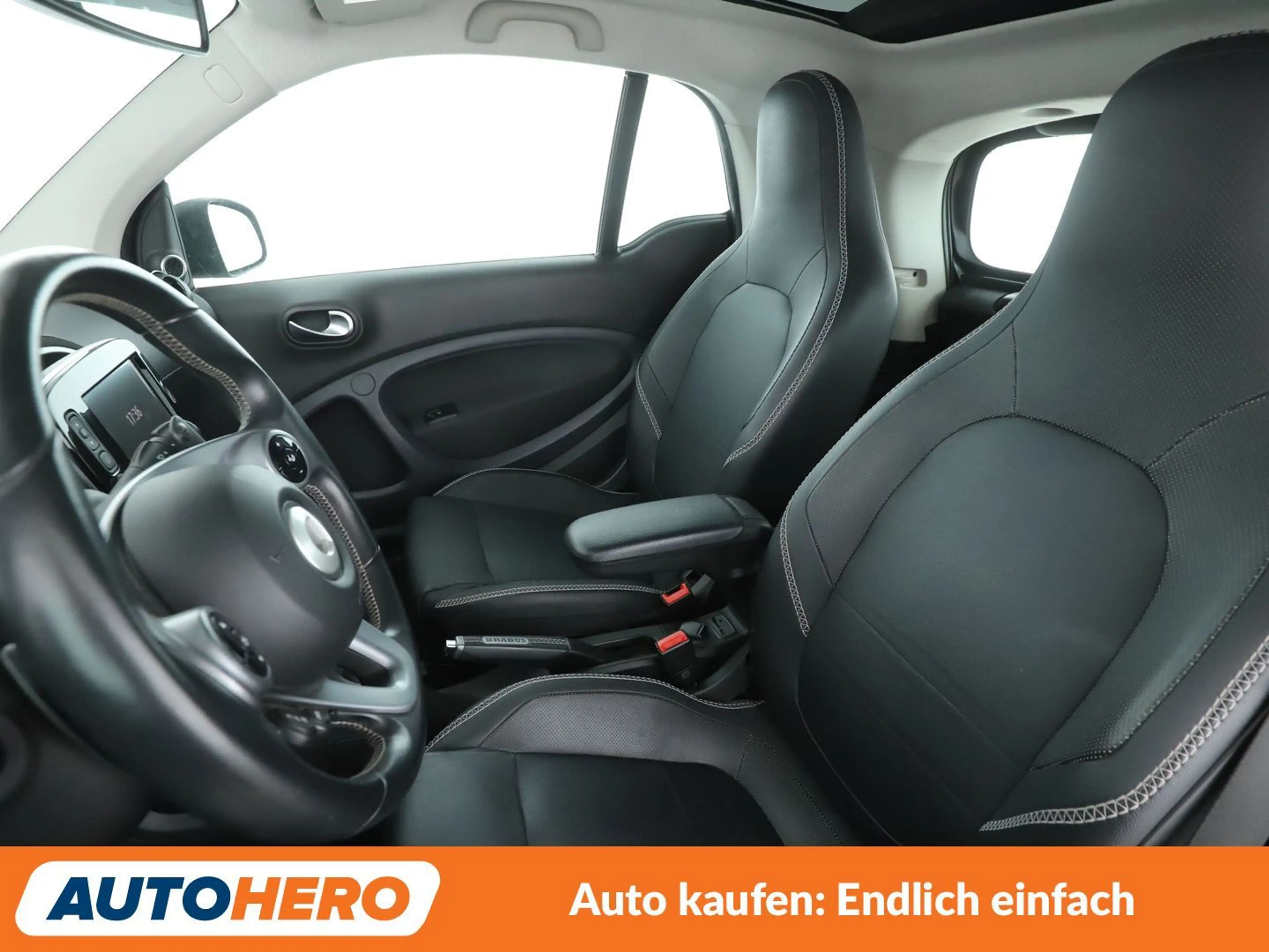 smart forTwo 0.9 Turbo Brabus style Aut.*NAVI*TEMPO* — photo 10