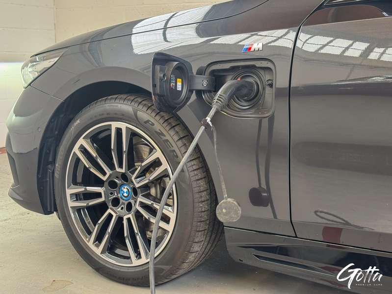 Photo du véhicule BMW 530