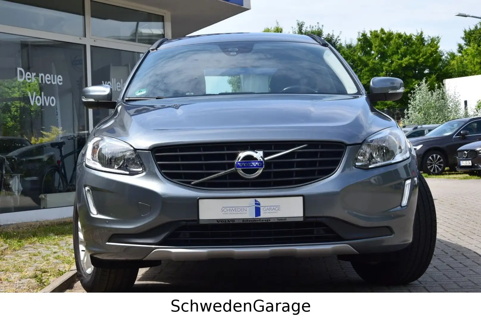 Volvo XC60 D3 76TKM Grau - 1