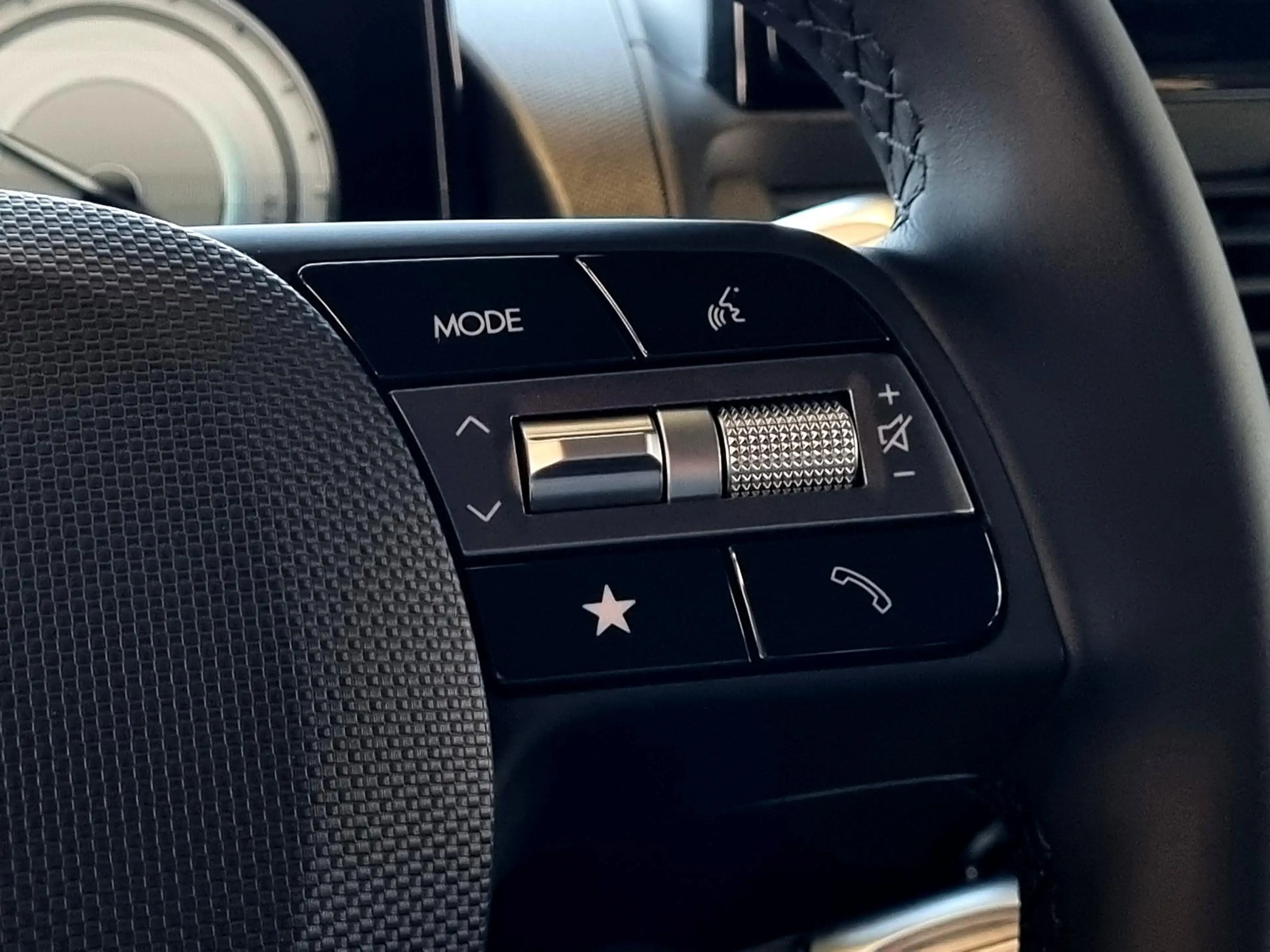 Hyundai Inster Pulse 49 kWh / Airco/ Cruise control/ Apple carpla — photo 7