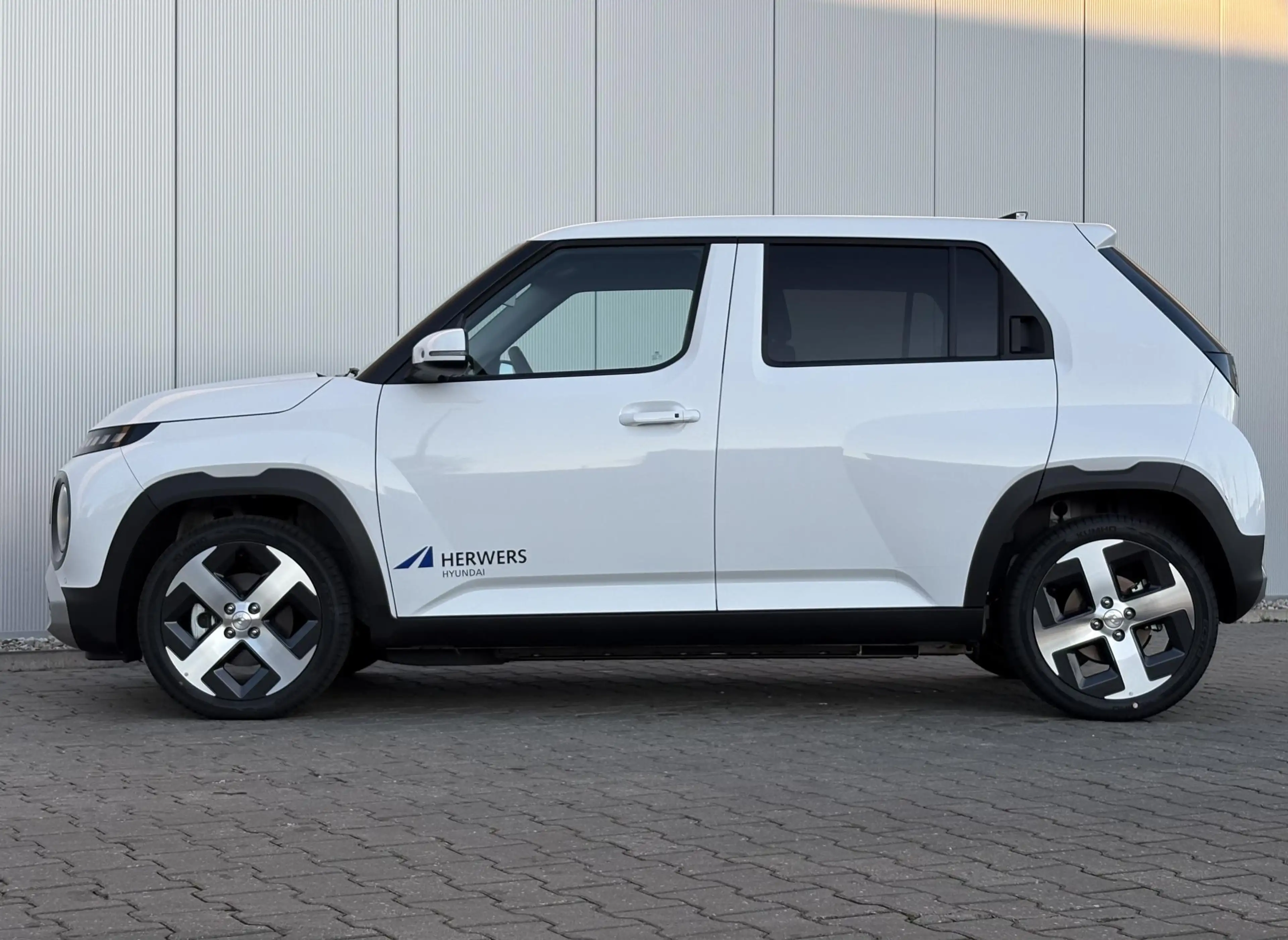 Hyundai Inster Pulse 49 kWh / Airco/ Cruise control/ Apple carpla — photo 6