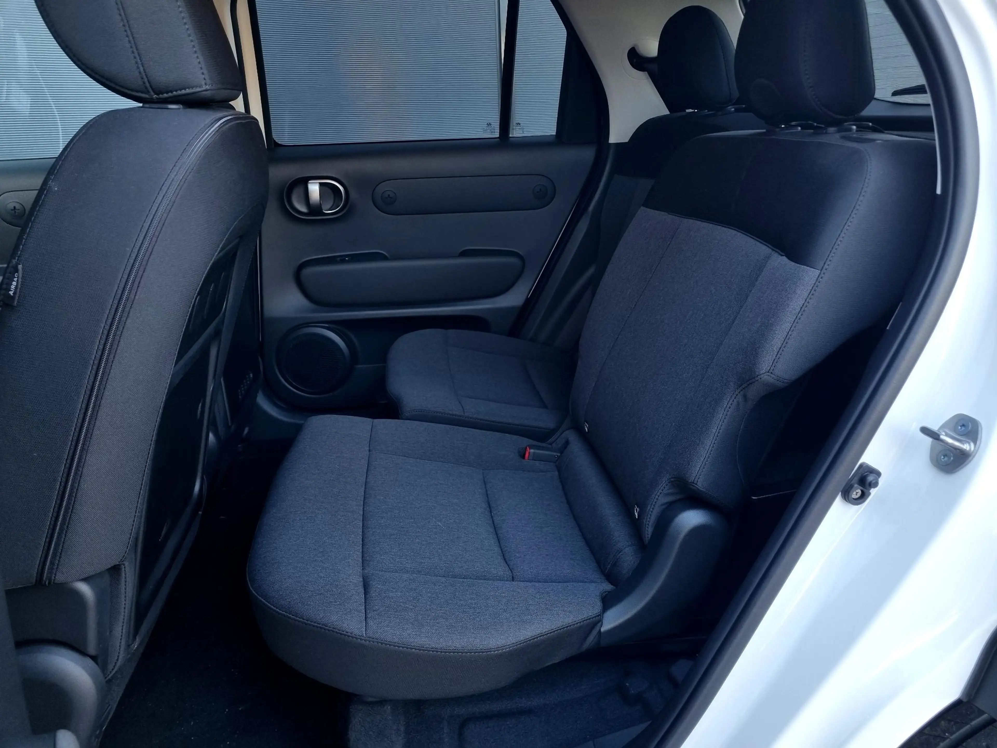 Hyundai Inster Pulse 49 kWh / Airco/ Cruise control/ Apple carpla — photo 5