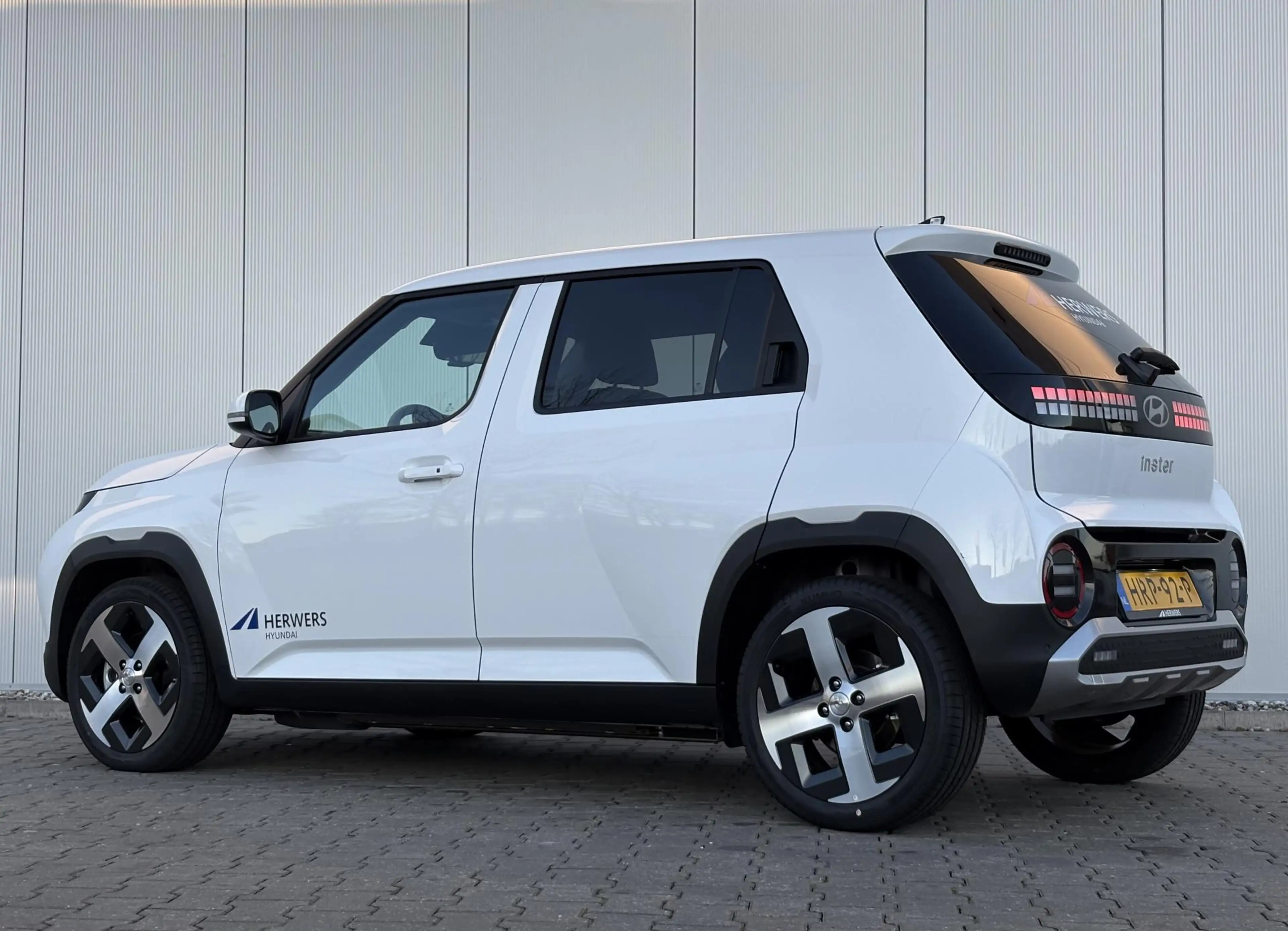 Hyundai Inster Pulse 49 kWh / Airco/ Cruise control/ Apple carpla — photo 10