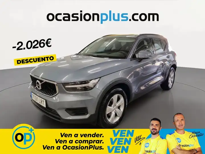 Volvo XC40 T2 Momentum Core man 2021