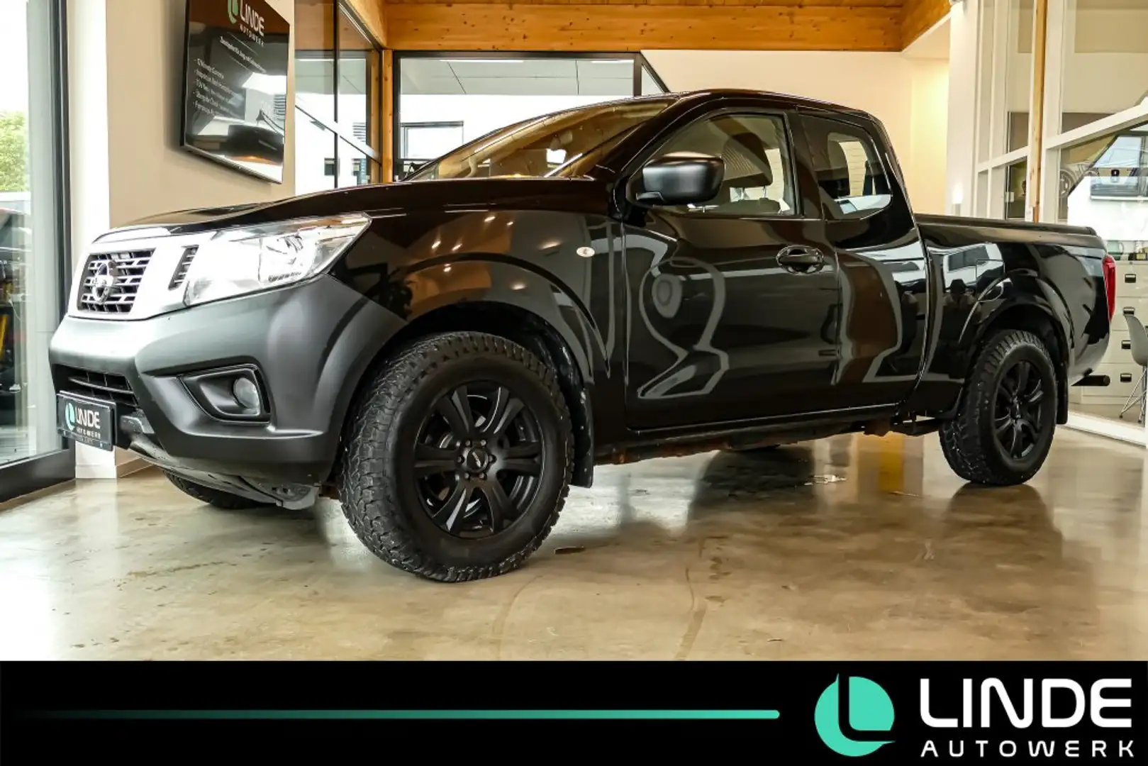 Nissan Navara Visia King Cab 4x4 |KLIMA|TEMPO.|SHZ|AHK Negro - 1