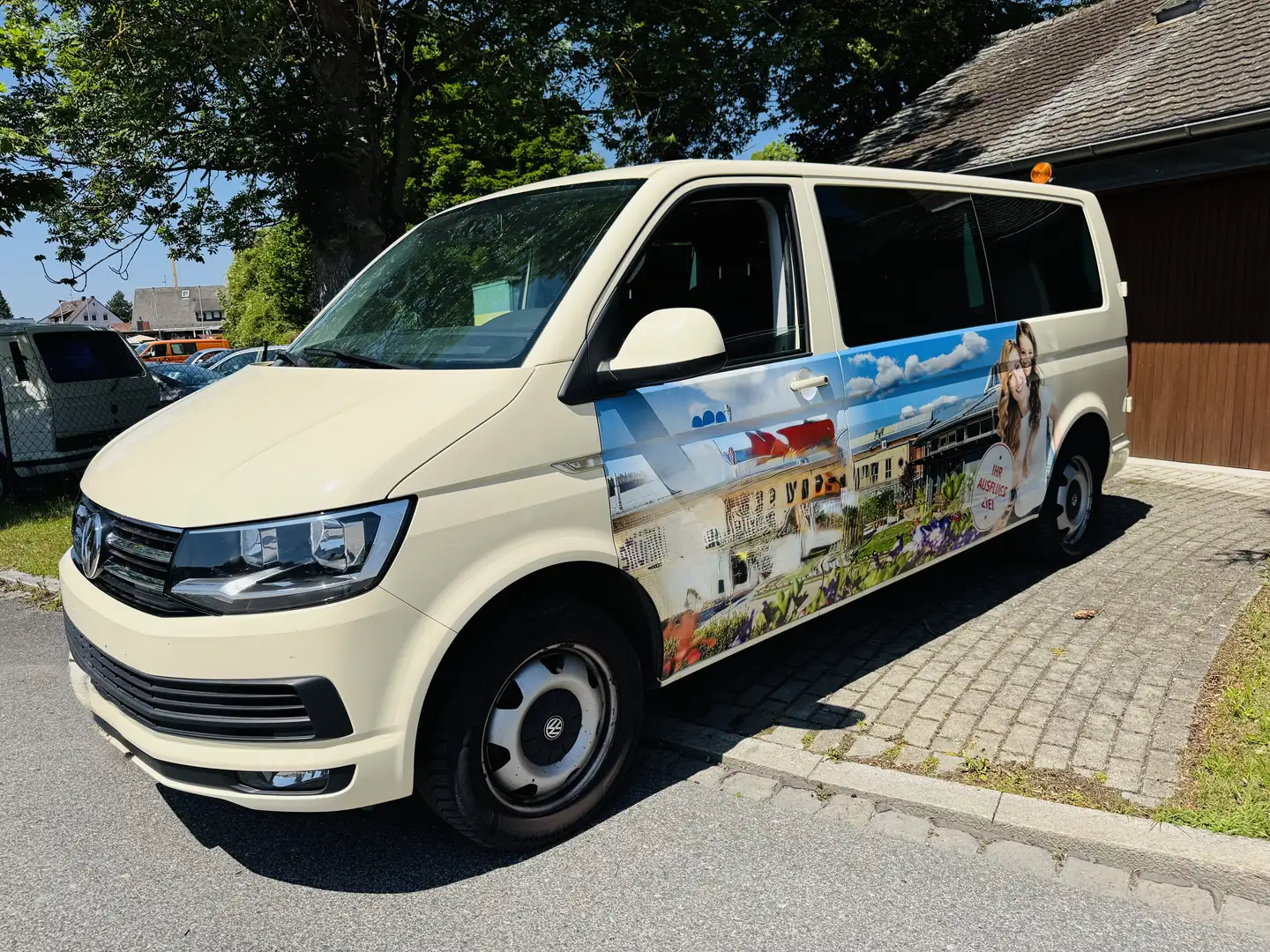Volkswagen T6 Caravelle 2.0 TDI Caravelle LANG 9-Sitze Automatik EURO 6 - 1