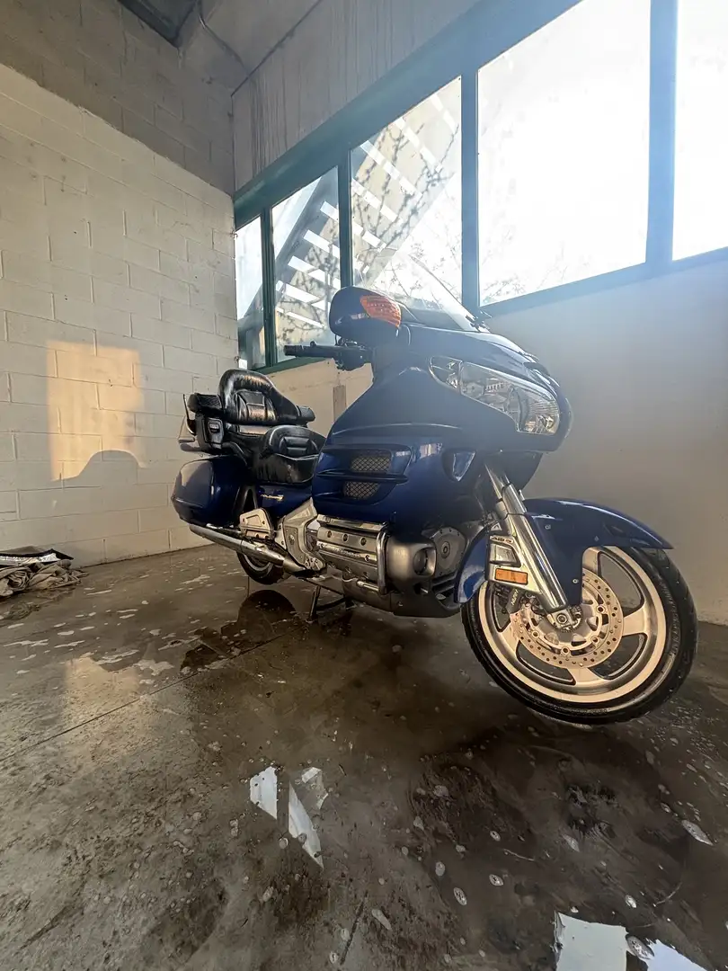 Honda Gold Wing Vendo Honda Gold Wing GL 1800, ottime condizioni. Azul - 2