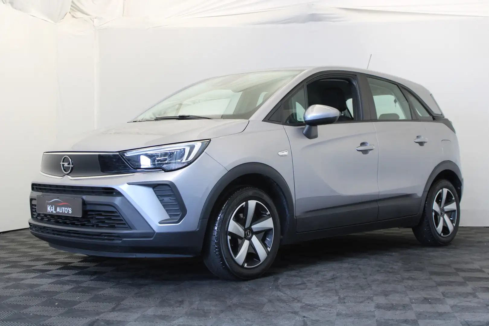 Opel Crossland 1.2 Edition Grijs - 1
