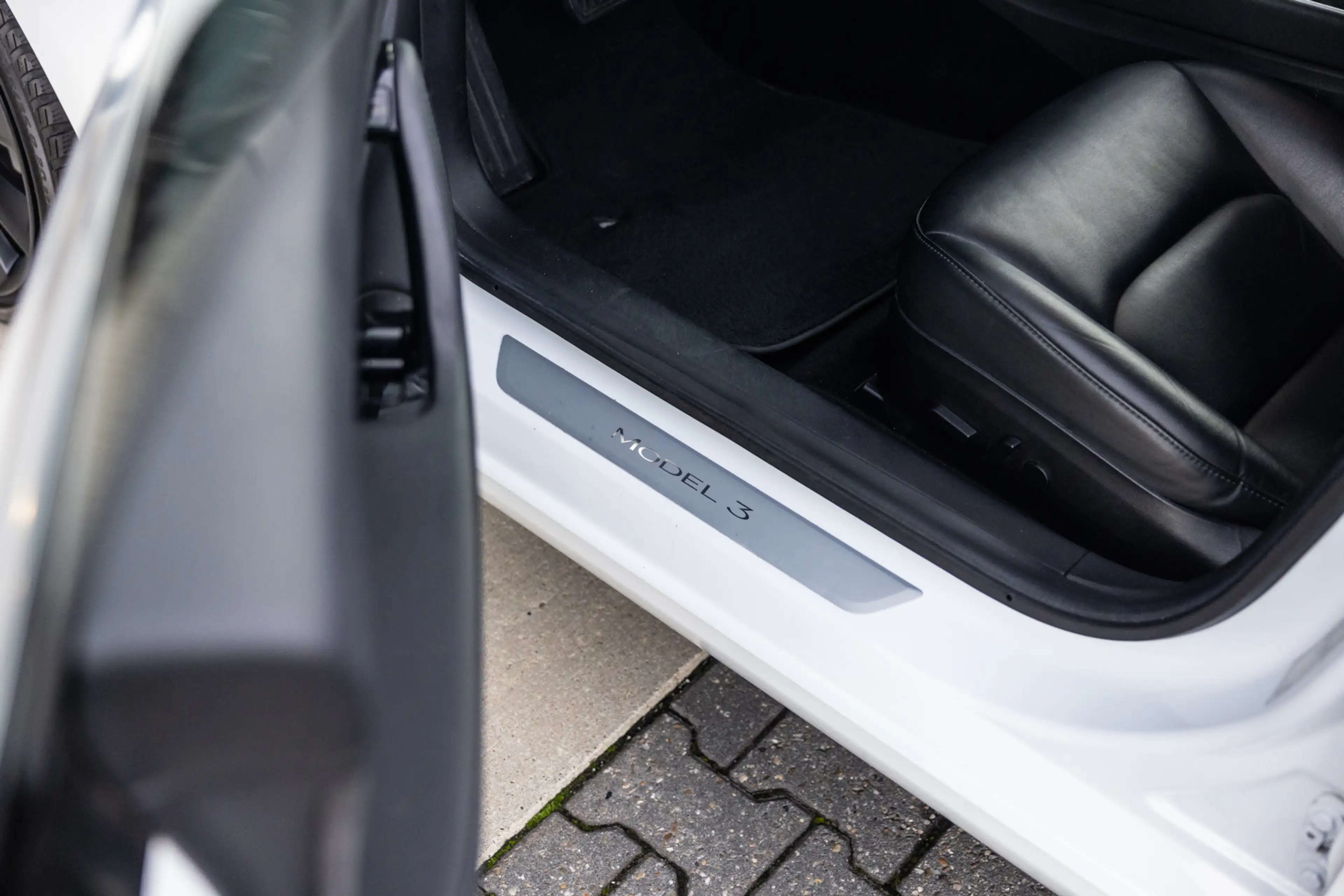 Tesla Model 3 Long Range AWD 75 kWh, SOH 86%, Performance velgen — photo 15