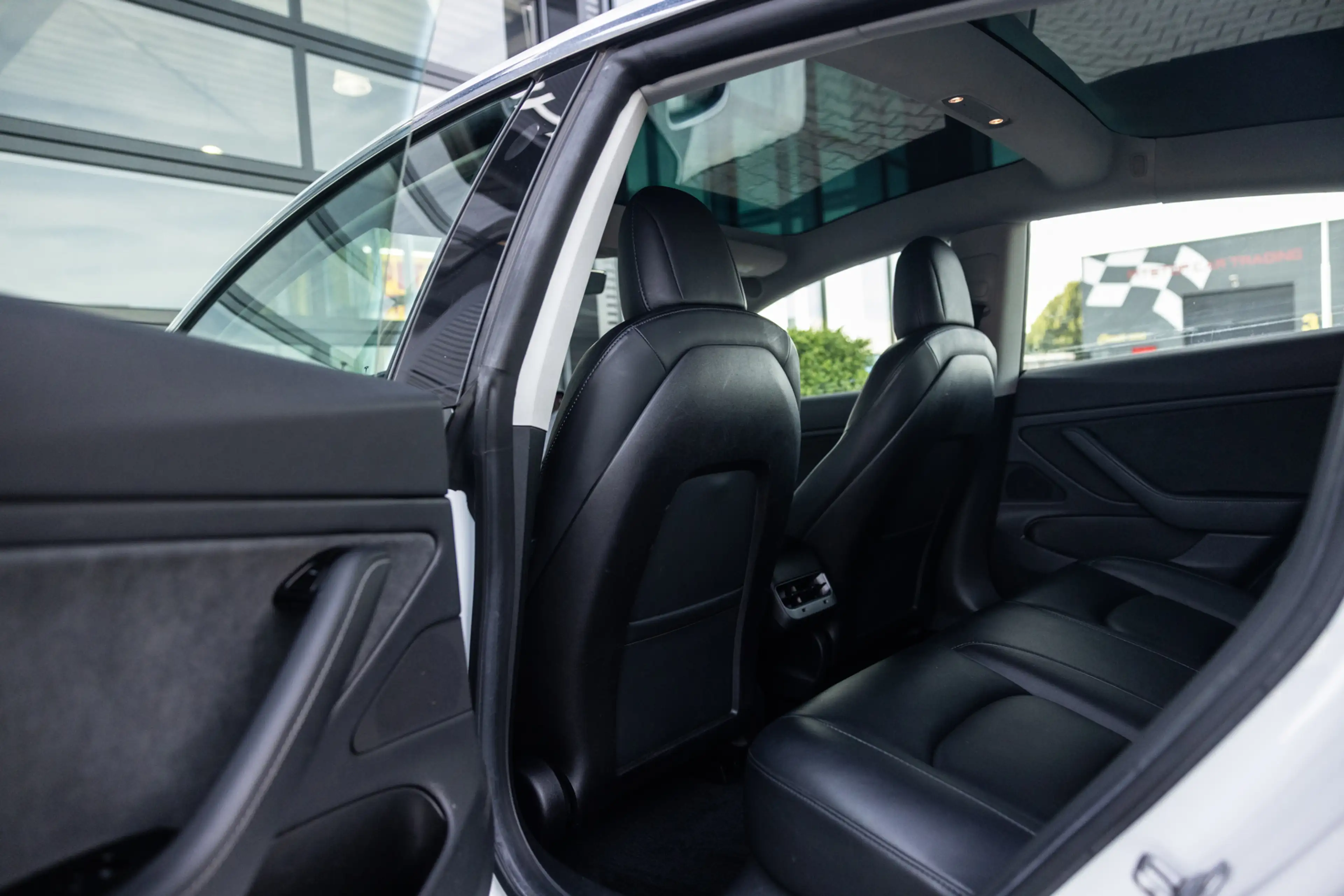 Tesla Model 3 Long Range AWD 75 kWh, SOH 86%, Performance velgen — photo 12