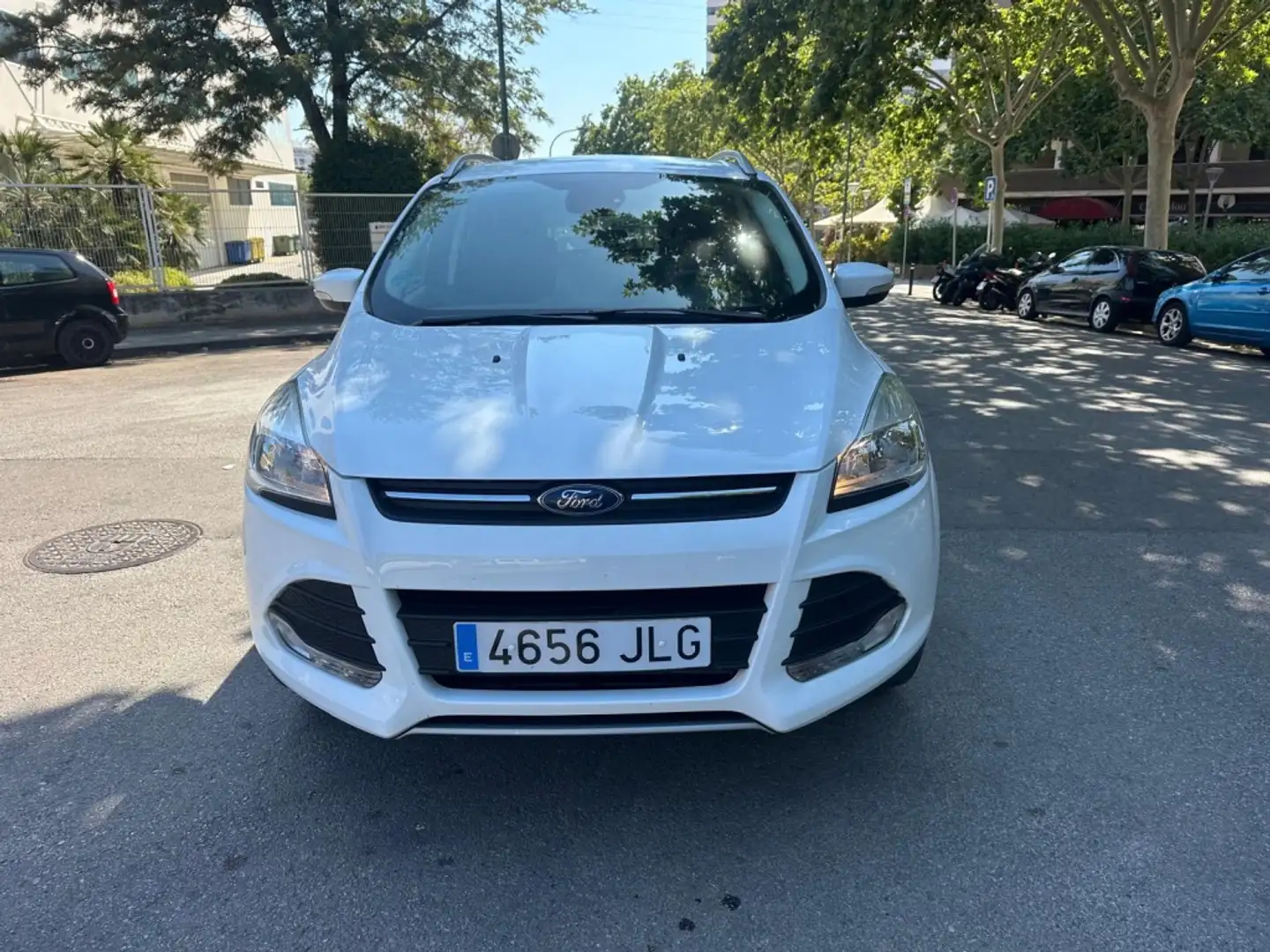 Ford Kuga 2.0TDCI Titanium 4x2 120 Blanco - 2