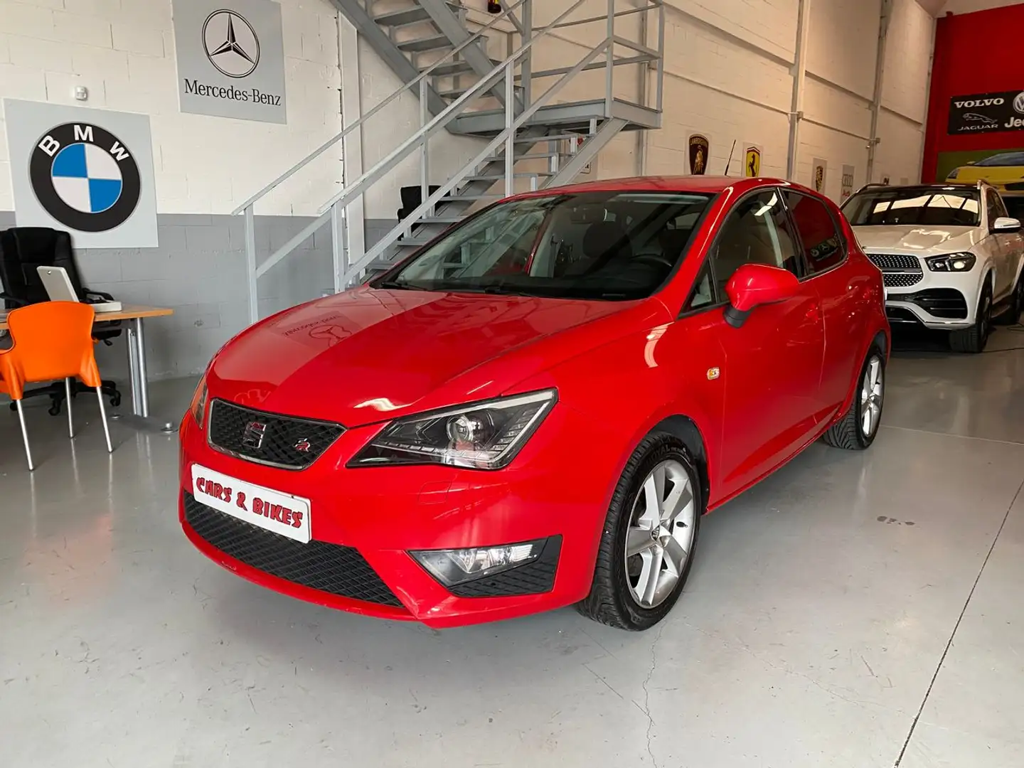 SEAT Ibiza 1.2 TSI S&S FR Rojo - 2