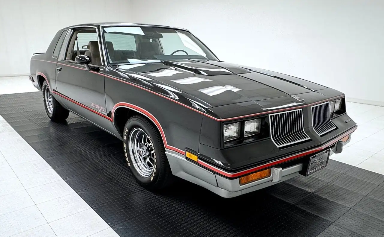 Oldsmobile Cutlass Hurst/Olds 15th Anniversary 2 Door Hardtop, foto 7
