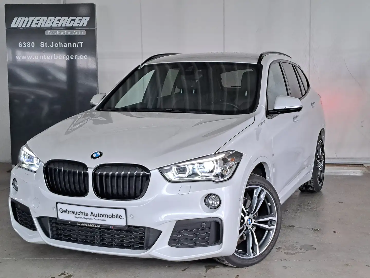 BMW X1 xDrive18d M Sport KOMMISSION Wit - 1