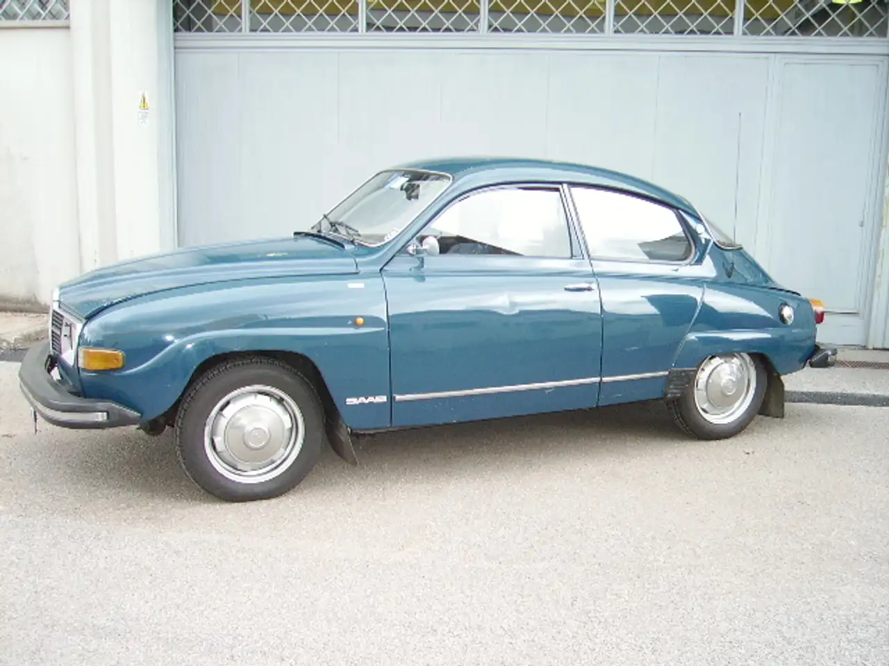 Saab 96 V4, foto 1
