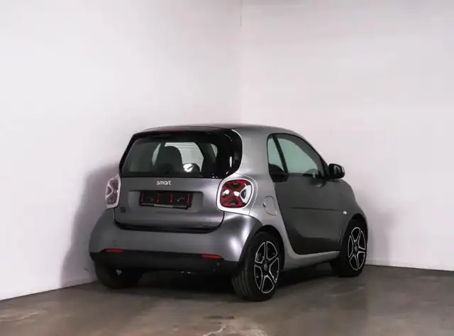 Smart Fortwo view 3