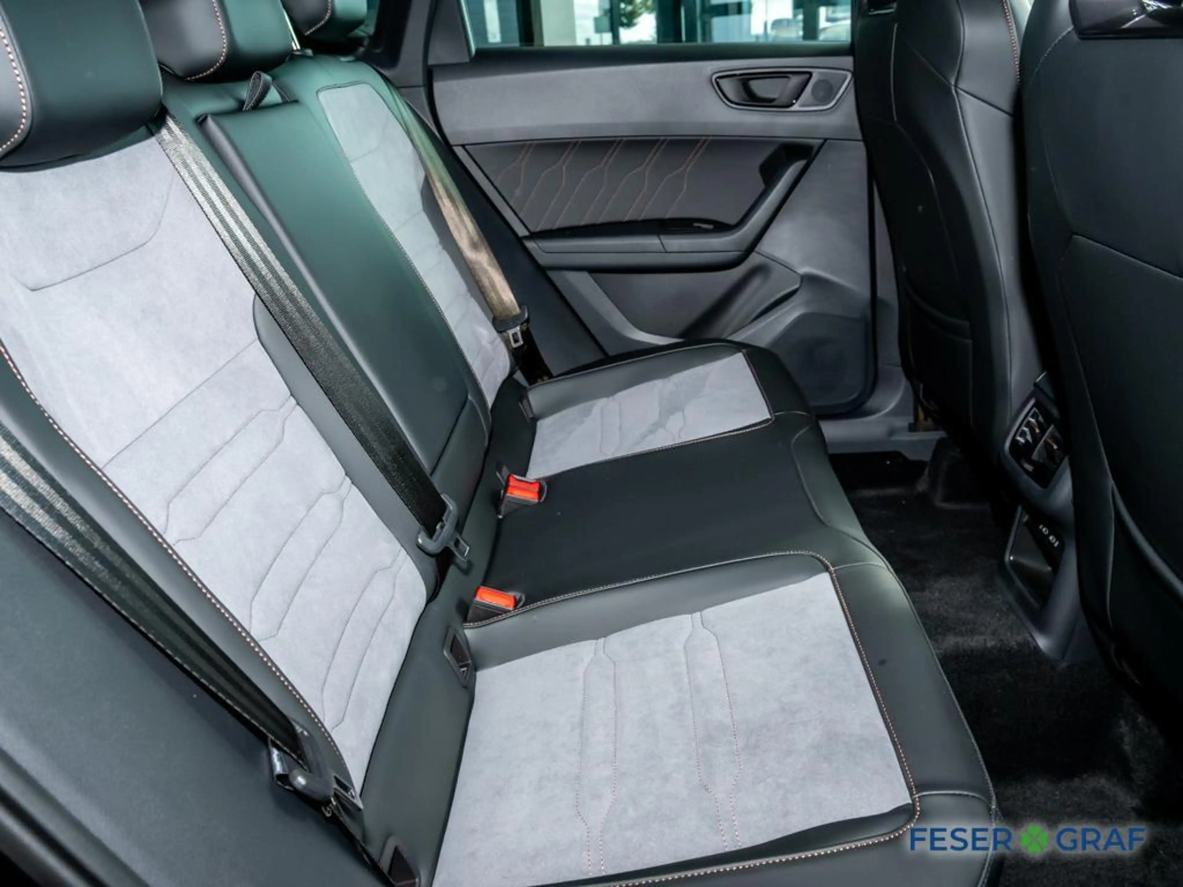 CUPRA Ateca VZ Tribe Edition 2.0TSI DSG 4Drive AHK/LED — photo 10