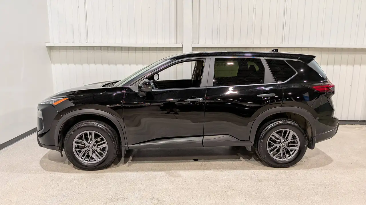 Nissan Rogue fotografie Nissan Rogue