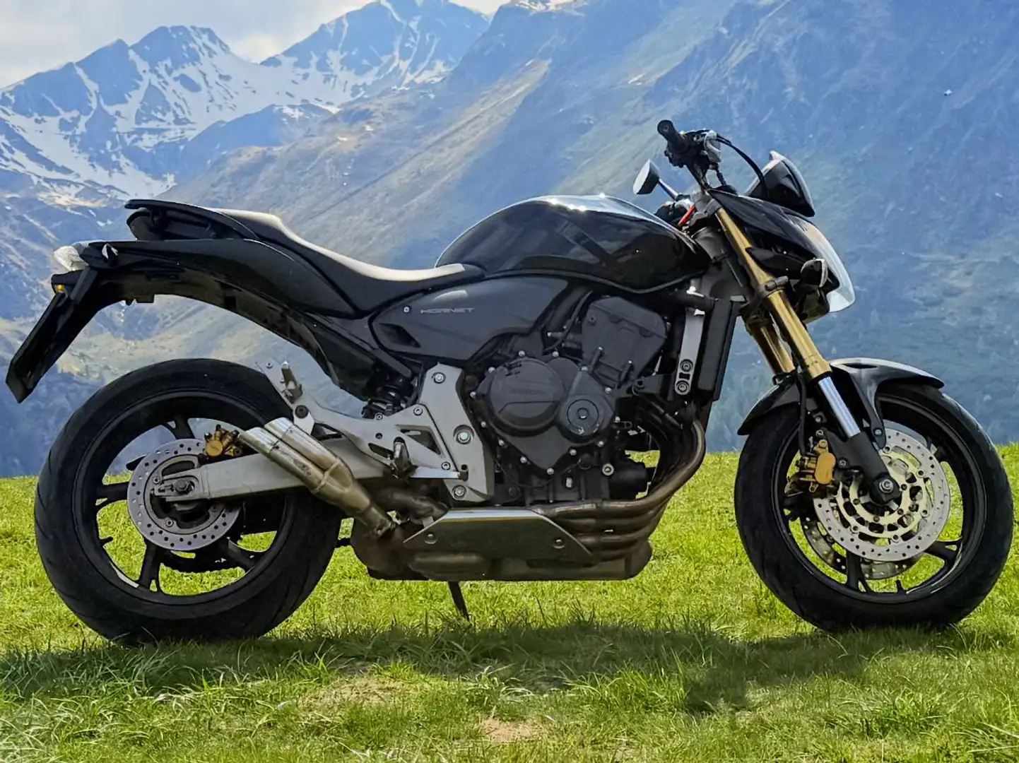 Honda Hornet Noir - 2