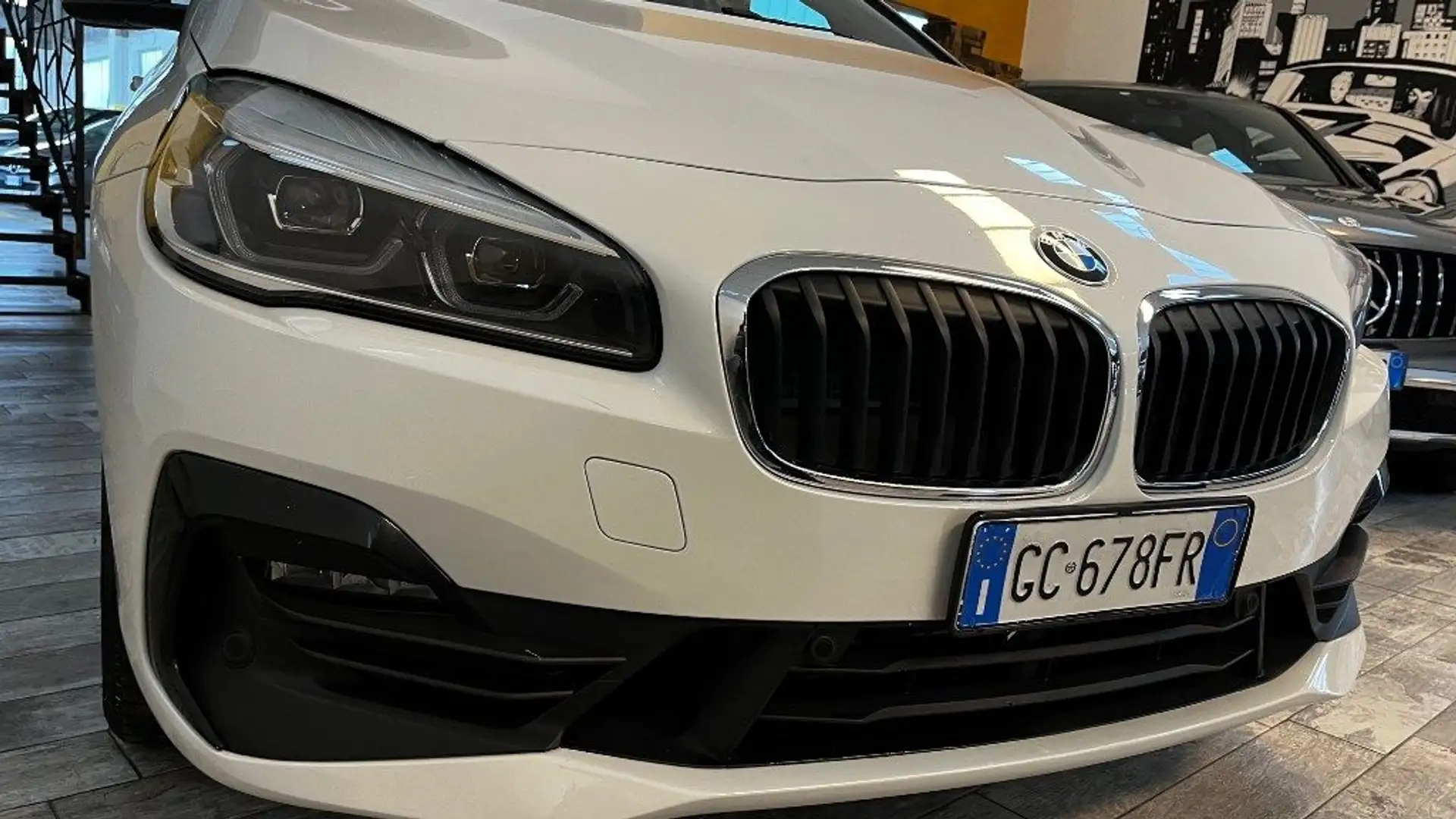 BMW 218 d Active Tourer Advantage- PREZZO SENZA USATO Bianco - 2