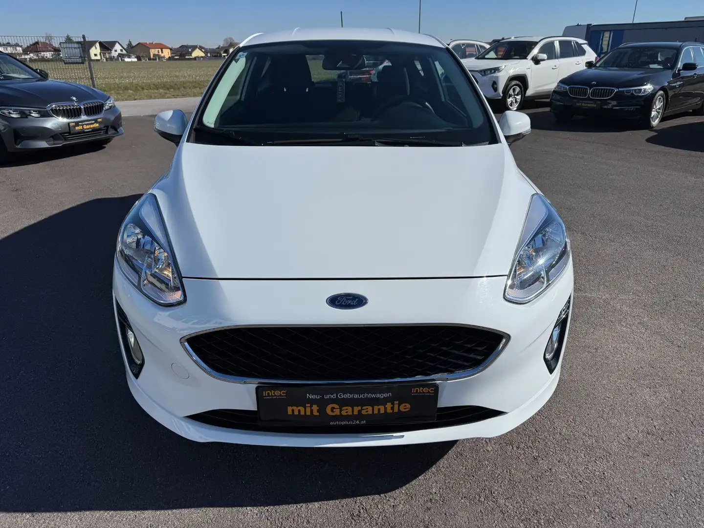 Ford Fiesta Trend 1,1 Start/Stop Weiß - 2