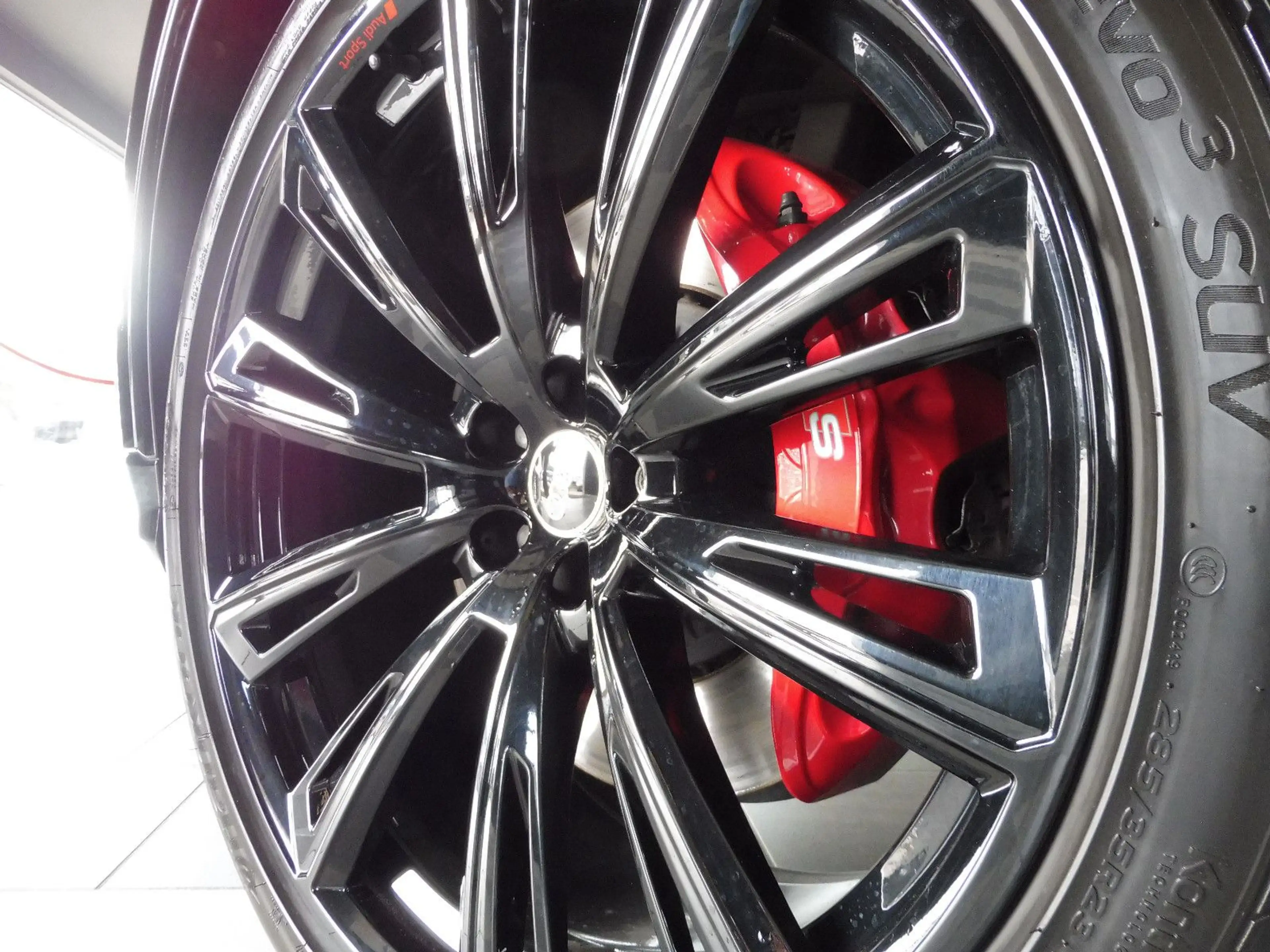 Audi SQ8 4.0 TFSI quattro B&O/Pano/Matrix/23 Zoll/Kam — photo 10