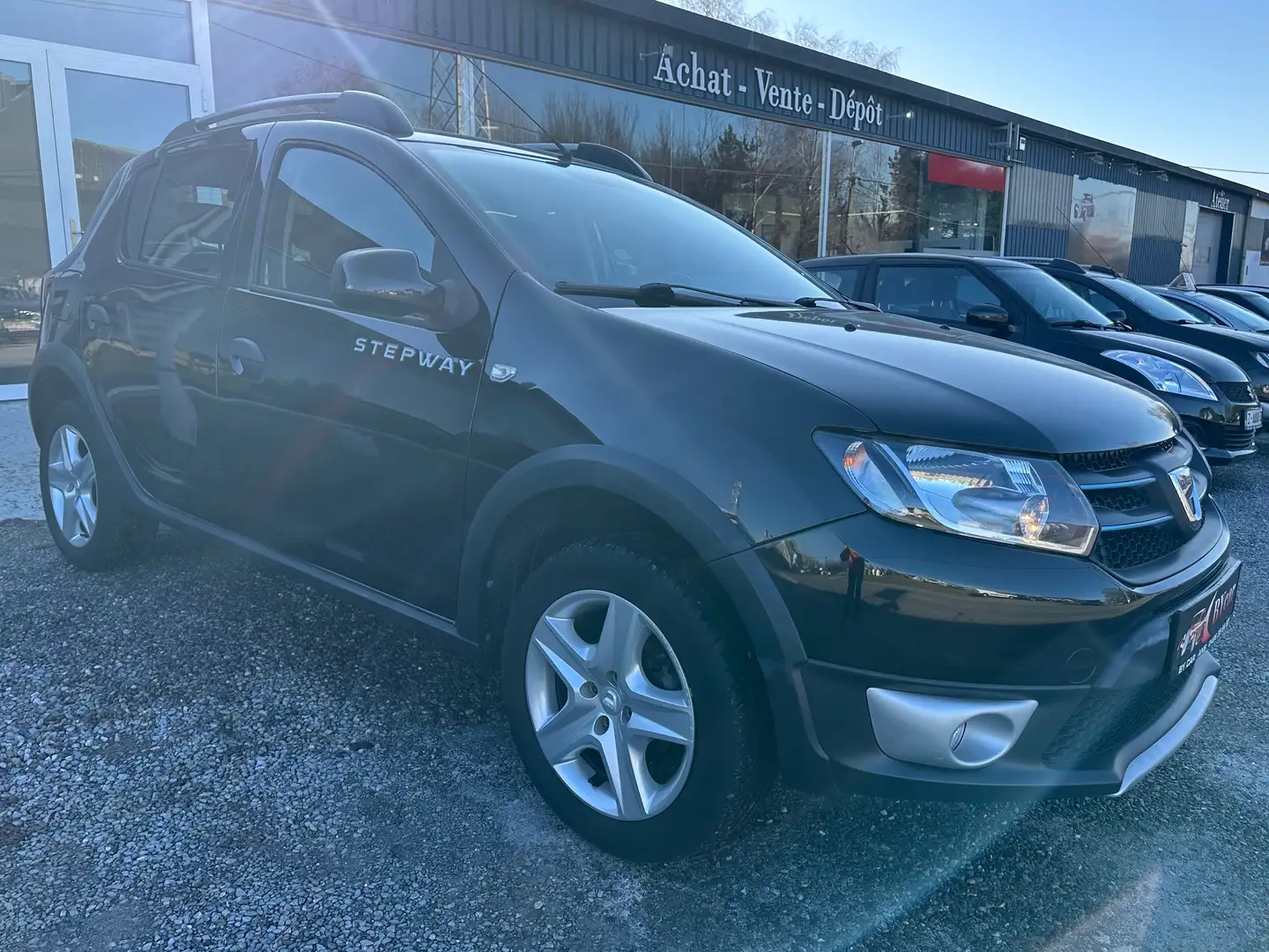 Dacia Sandero Stepway 0.9 TCe. GARANTIE 2ANS. BLUETHOOT Noir - 2