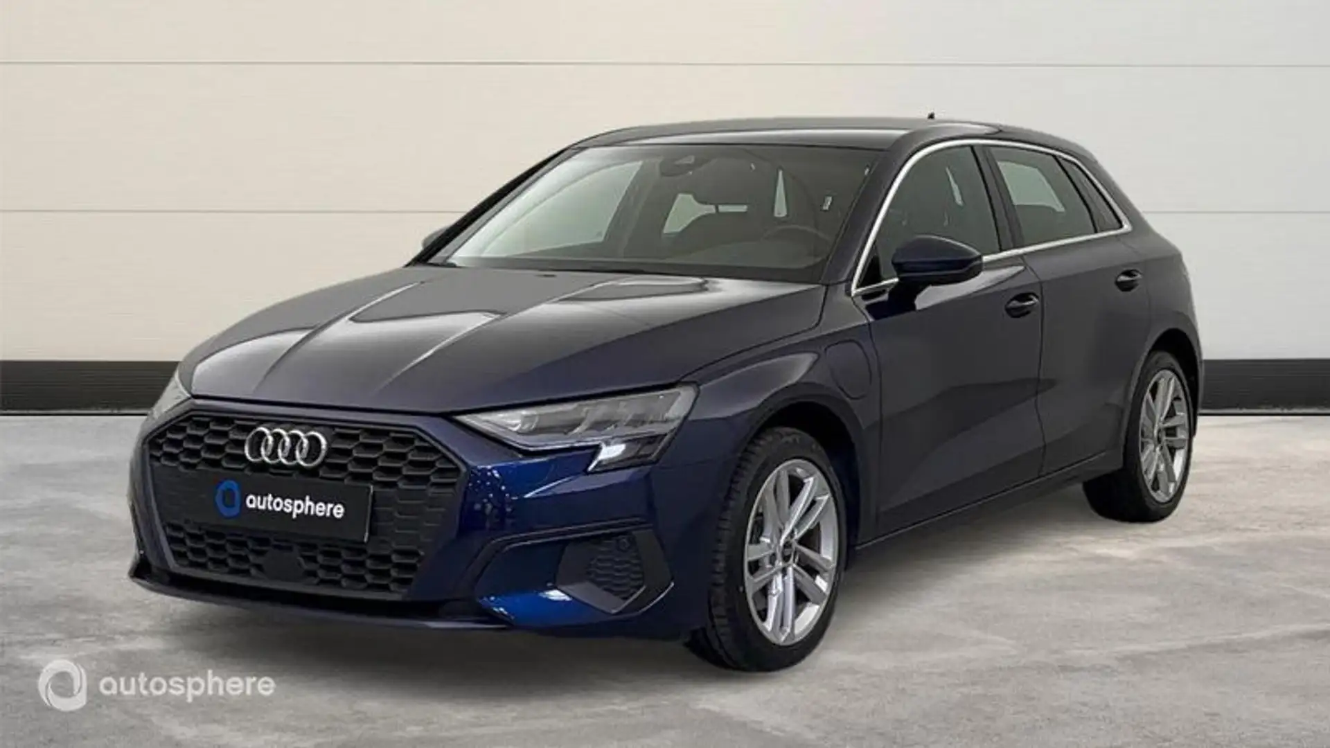 Audi A3 40 TFSI e 204ch Design S tronic 6 - 1