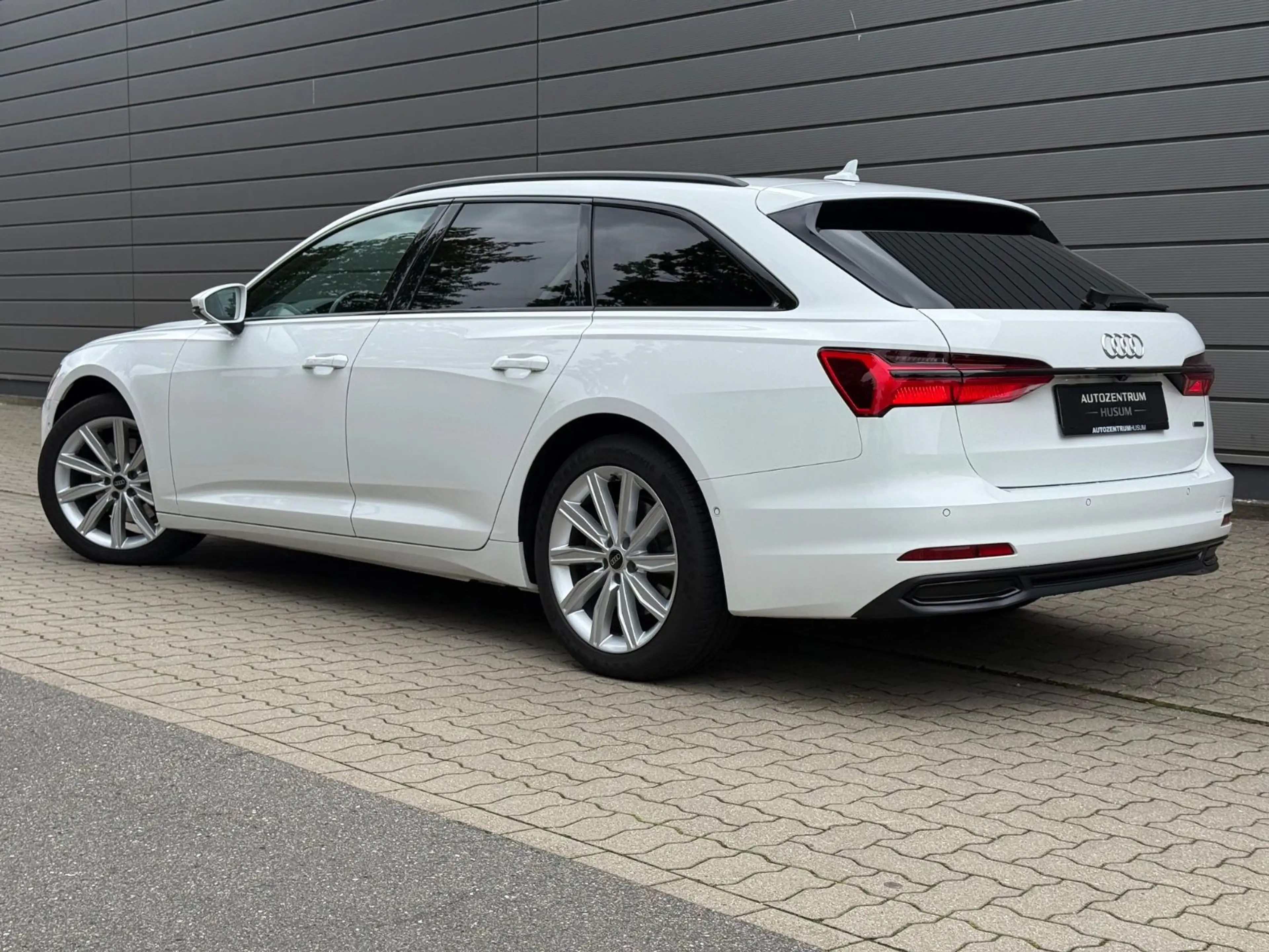 Audi A6 Avant 45 TDI quattro sport *HU/AU NEU*SHZ*AHK — photo 7